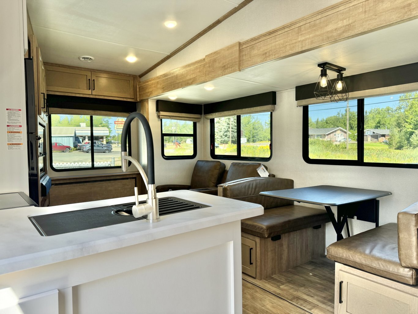 2023 Arcadia Super Lite 248SLRE Fifth Wheel