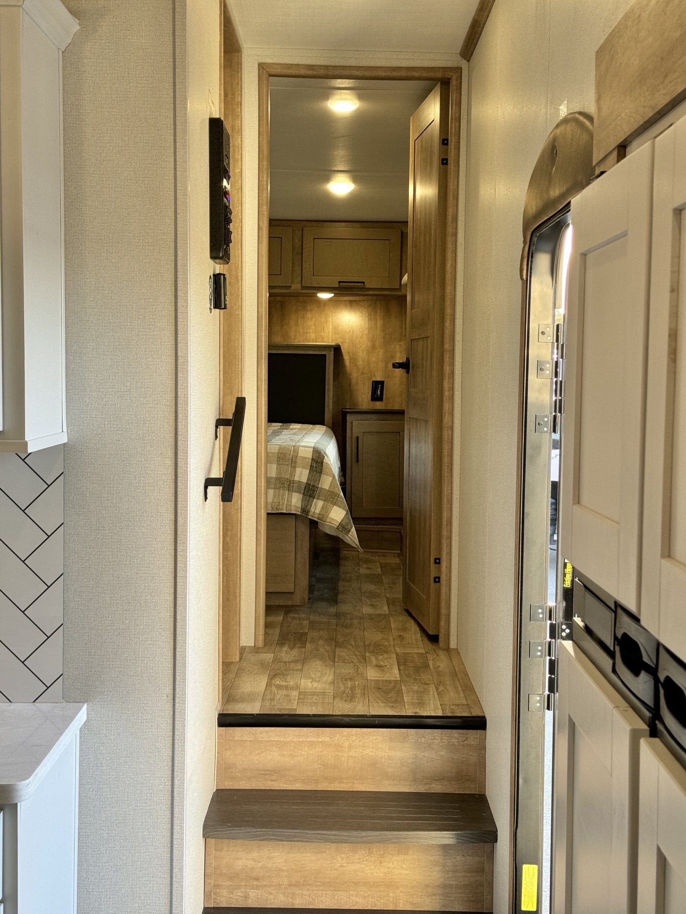 2022 Arcadia 3940LT Fifth Wheel