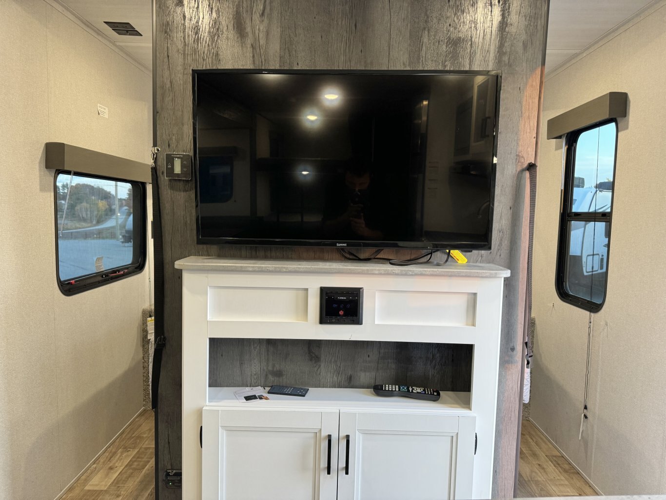 2022 Hideout 272BH Travel Trailer