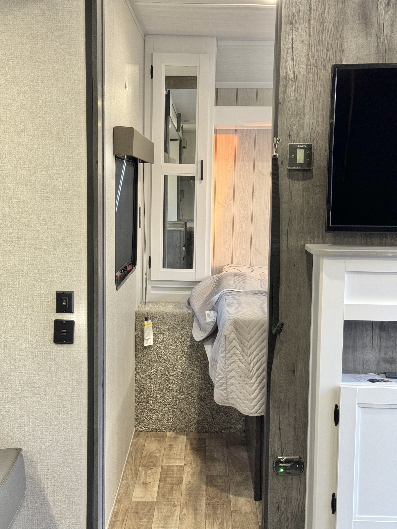 2022 Hideout 272BH Travel Trailer