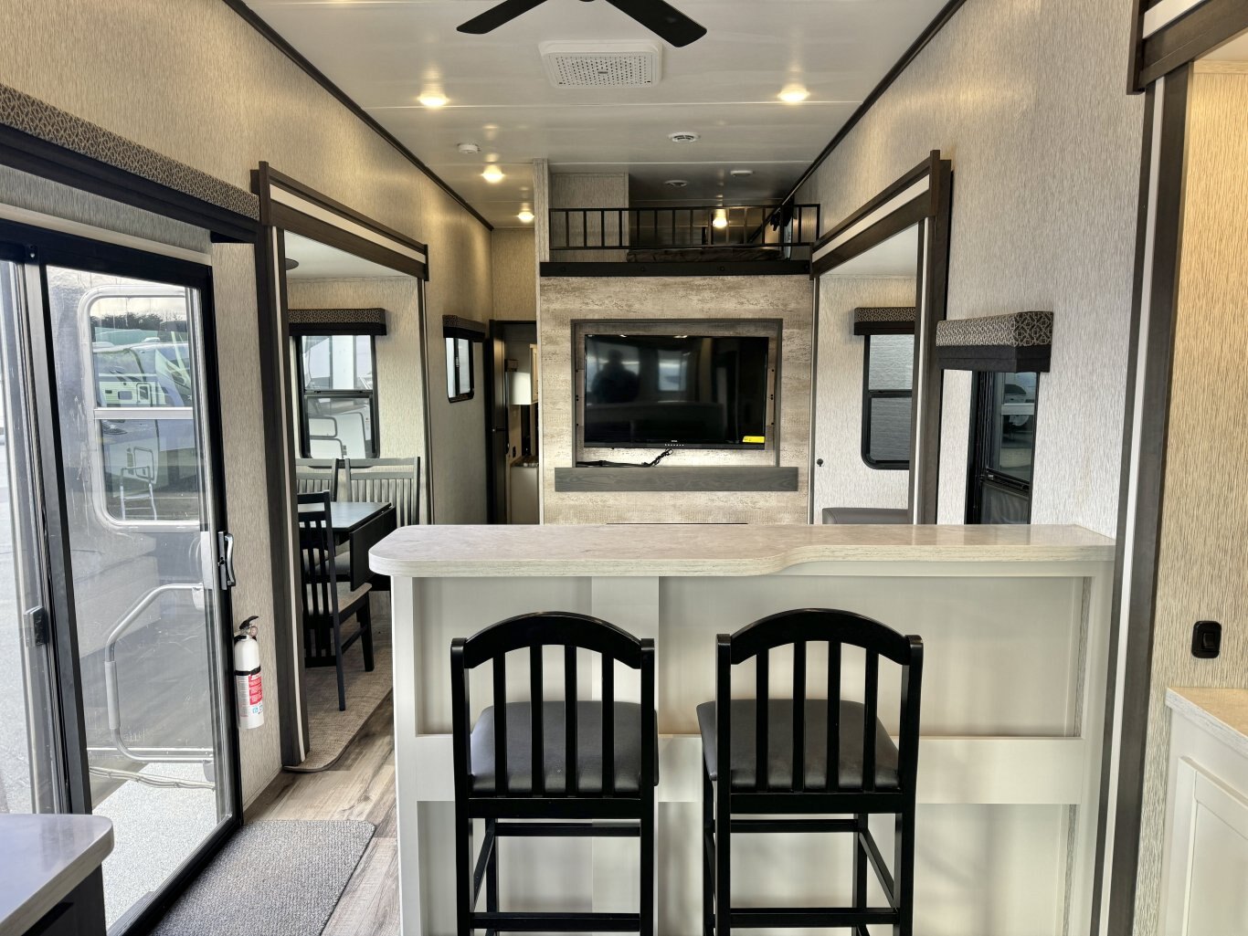 2023 Hampton 388FKL Park Model