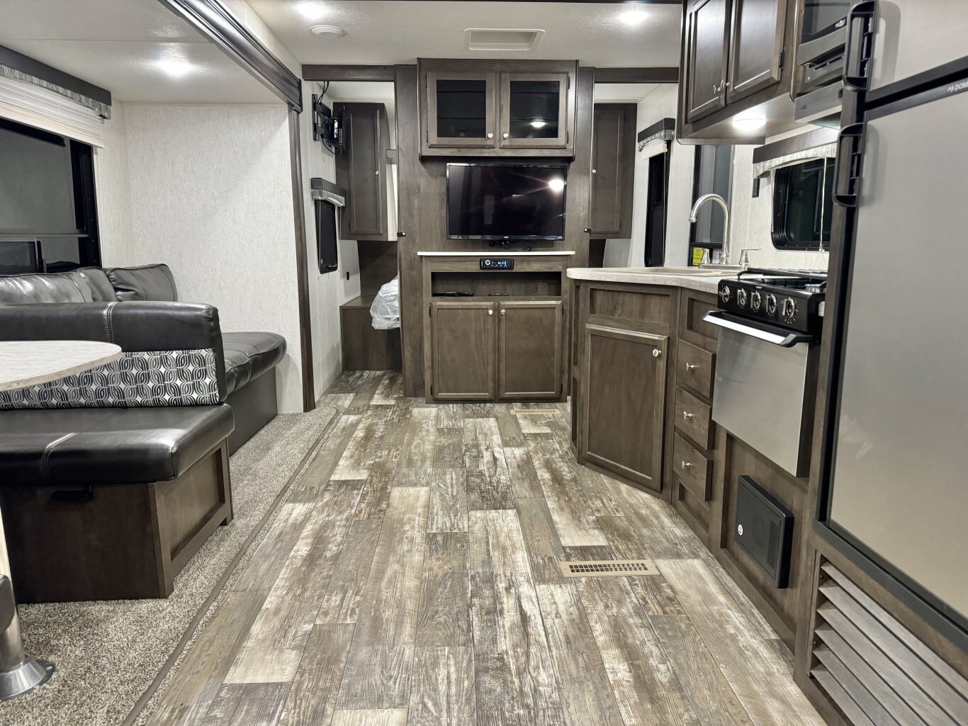 2019 Autumn Ridge 26BHS Travel Trailer