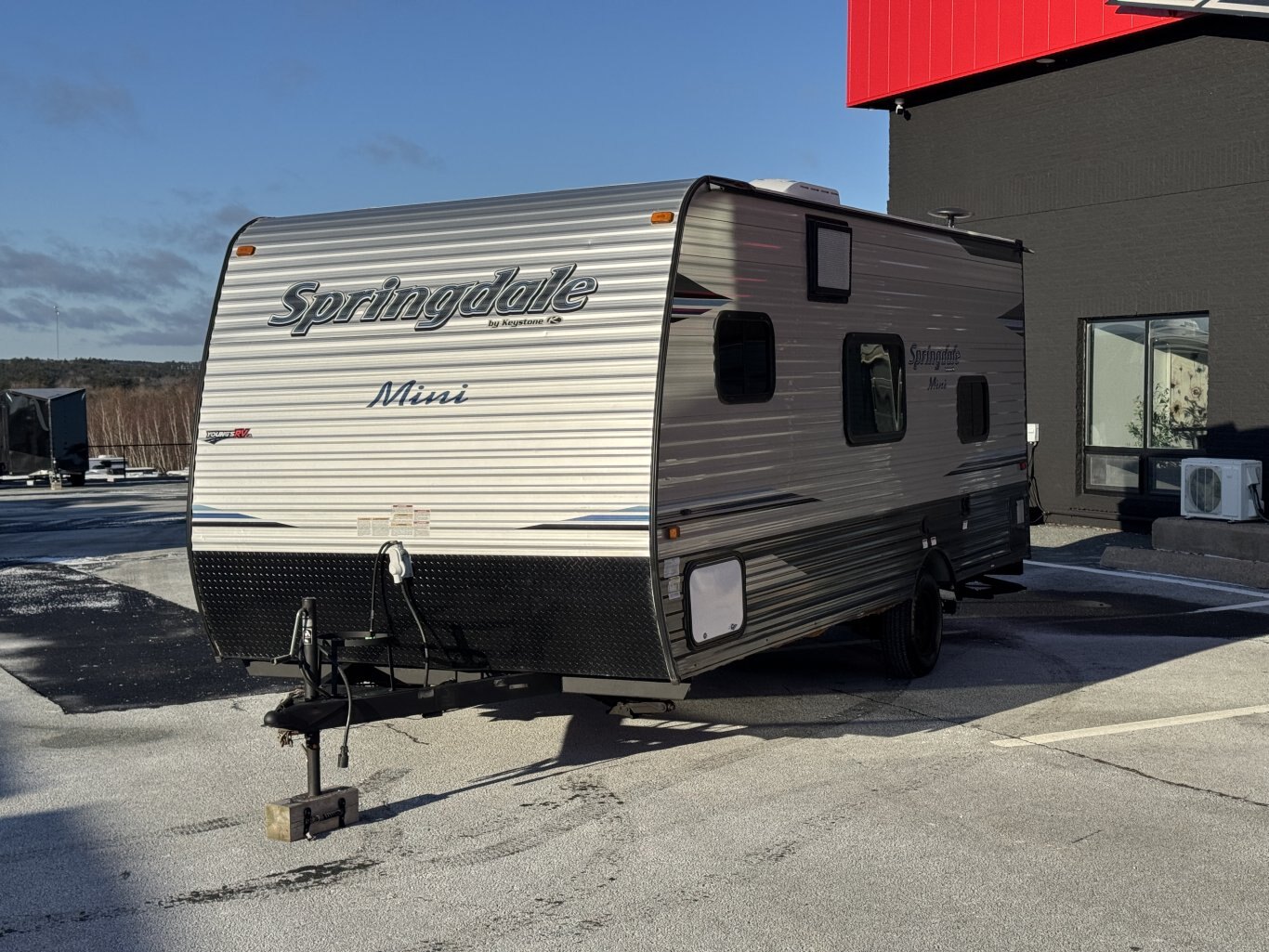 2019 Springdale SM1800 Travel Trailer