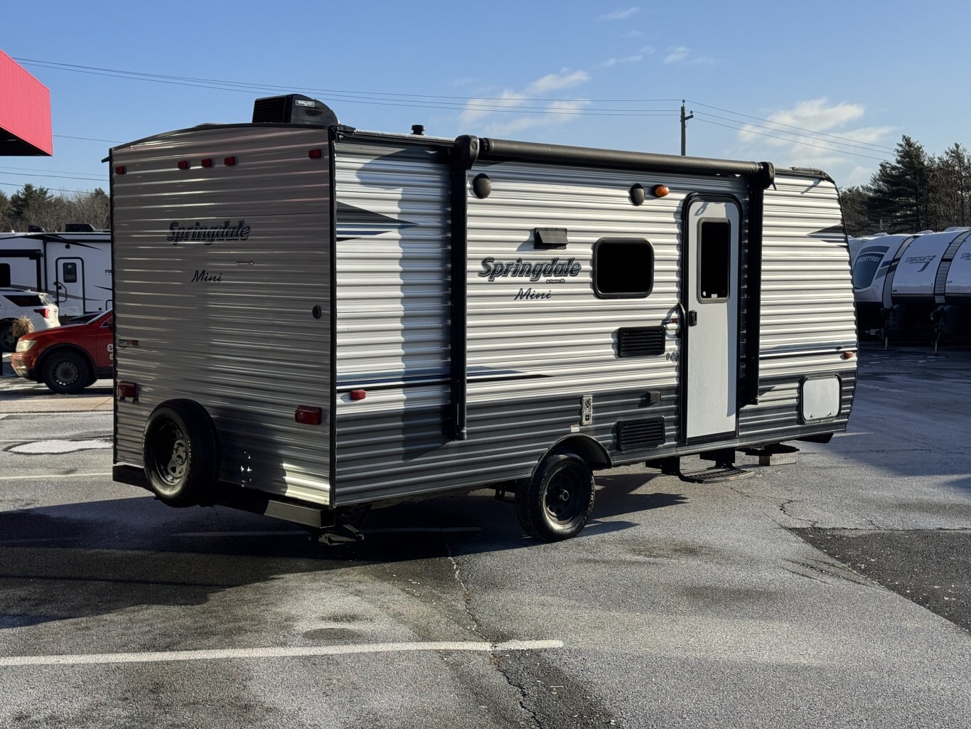 2019 Springdale SM1800 Travel Trailer