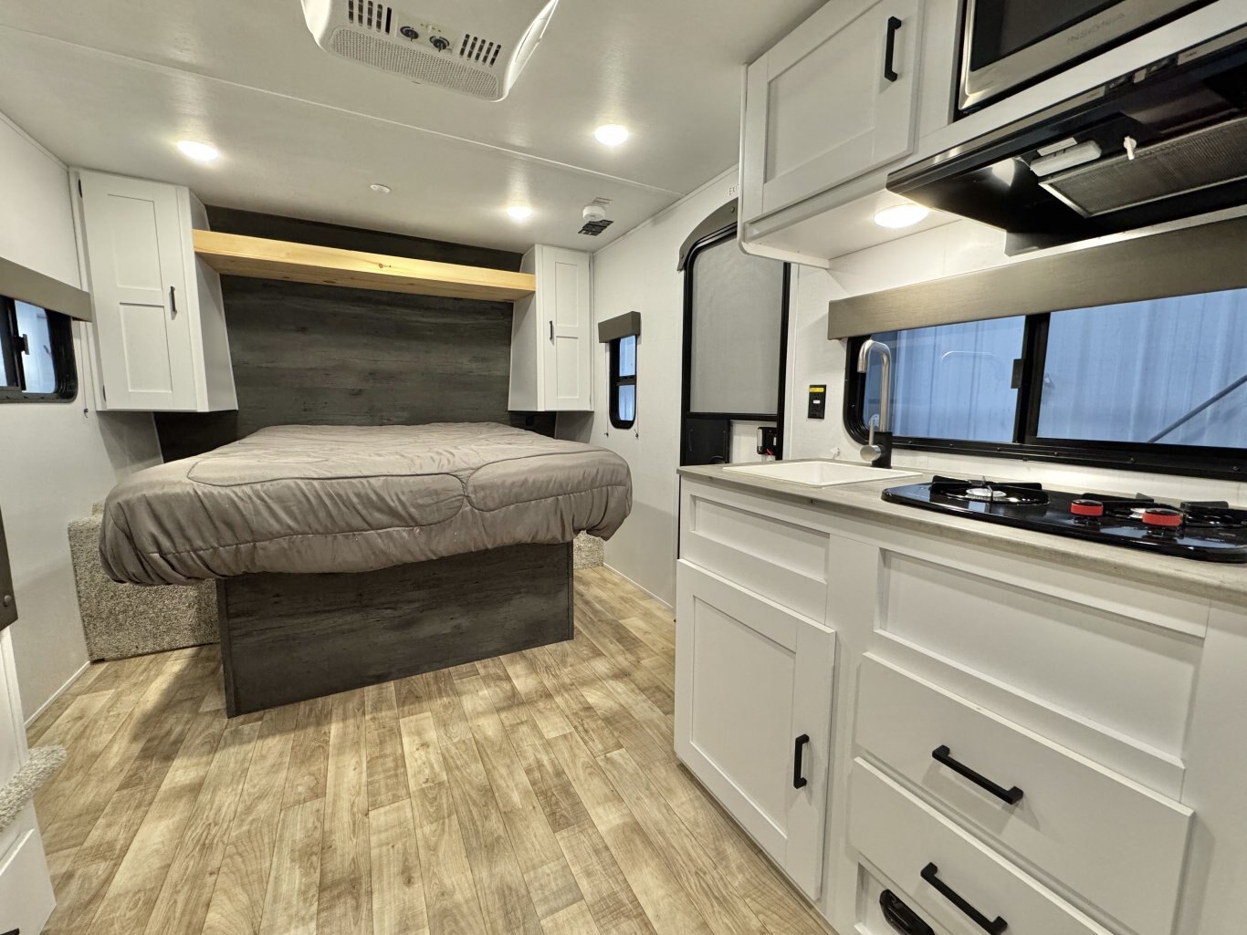 2022 Hideout 179RB Travel Trailer