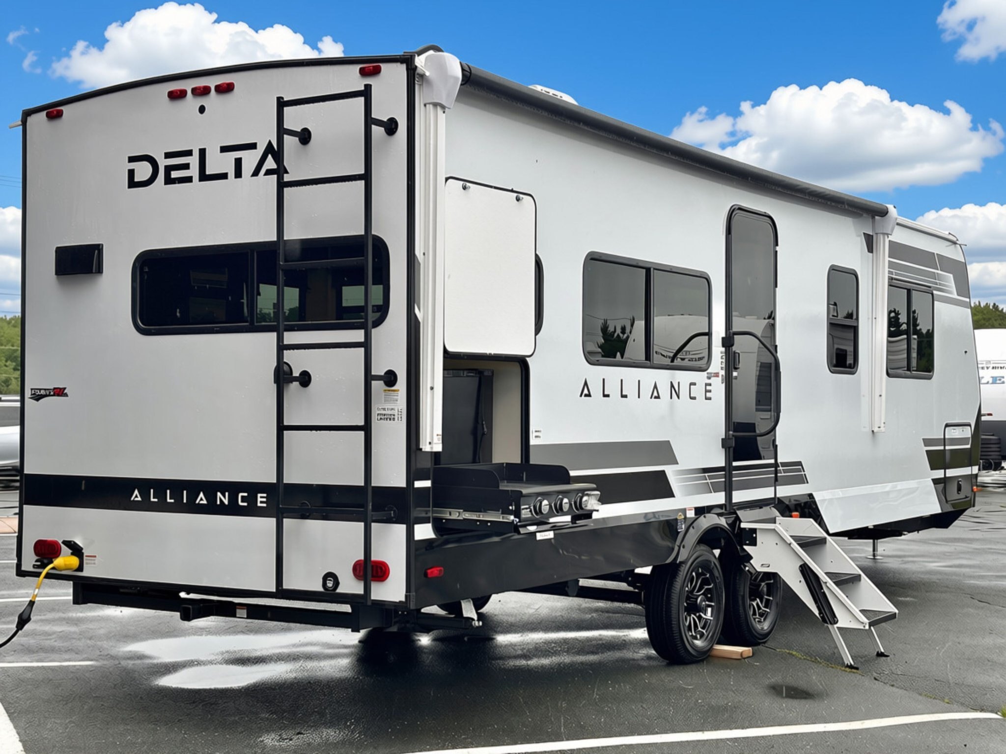 2026 Alliance 310RL Paradigm Fifth Wheel