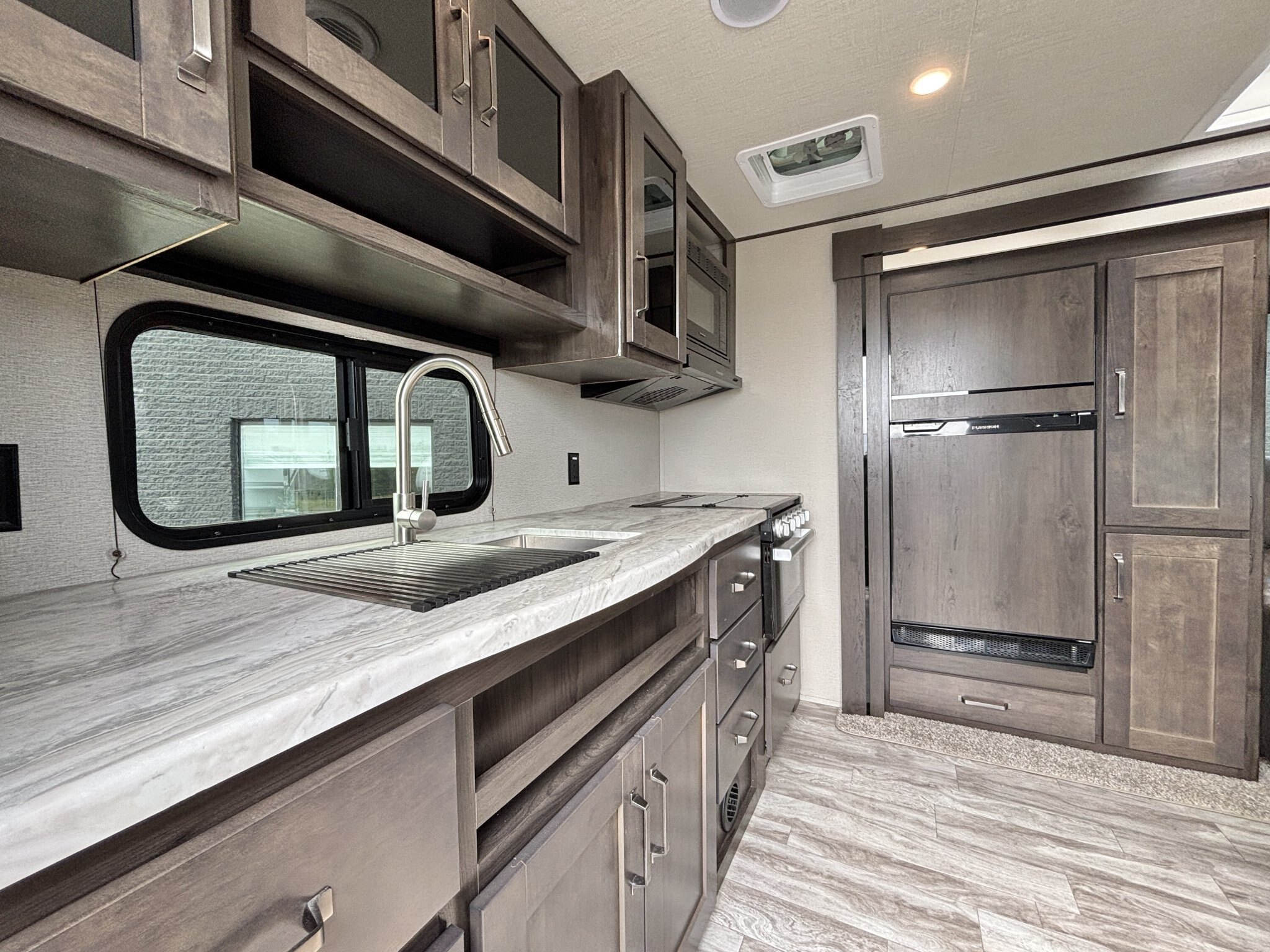2022 Grand Design Transcend 231RK
