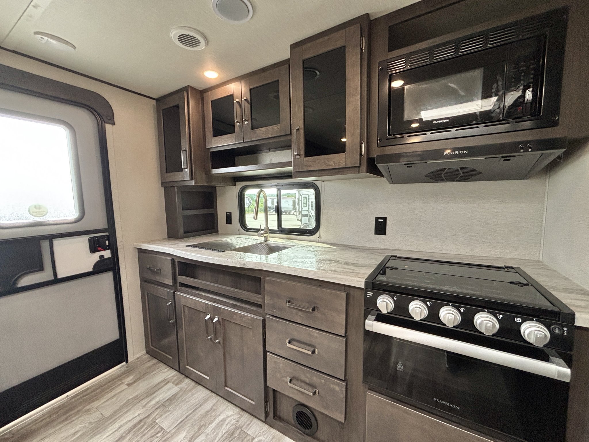 2022 Grand Design Transcend 231RK
