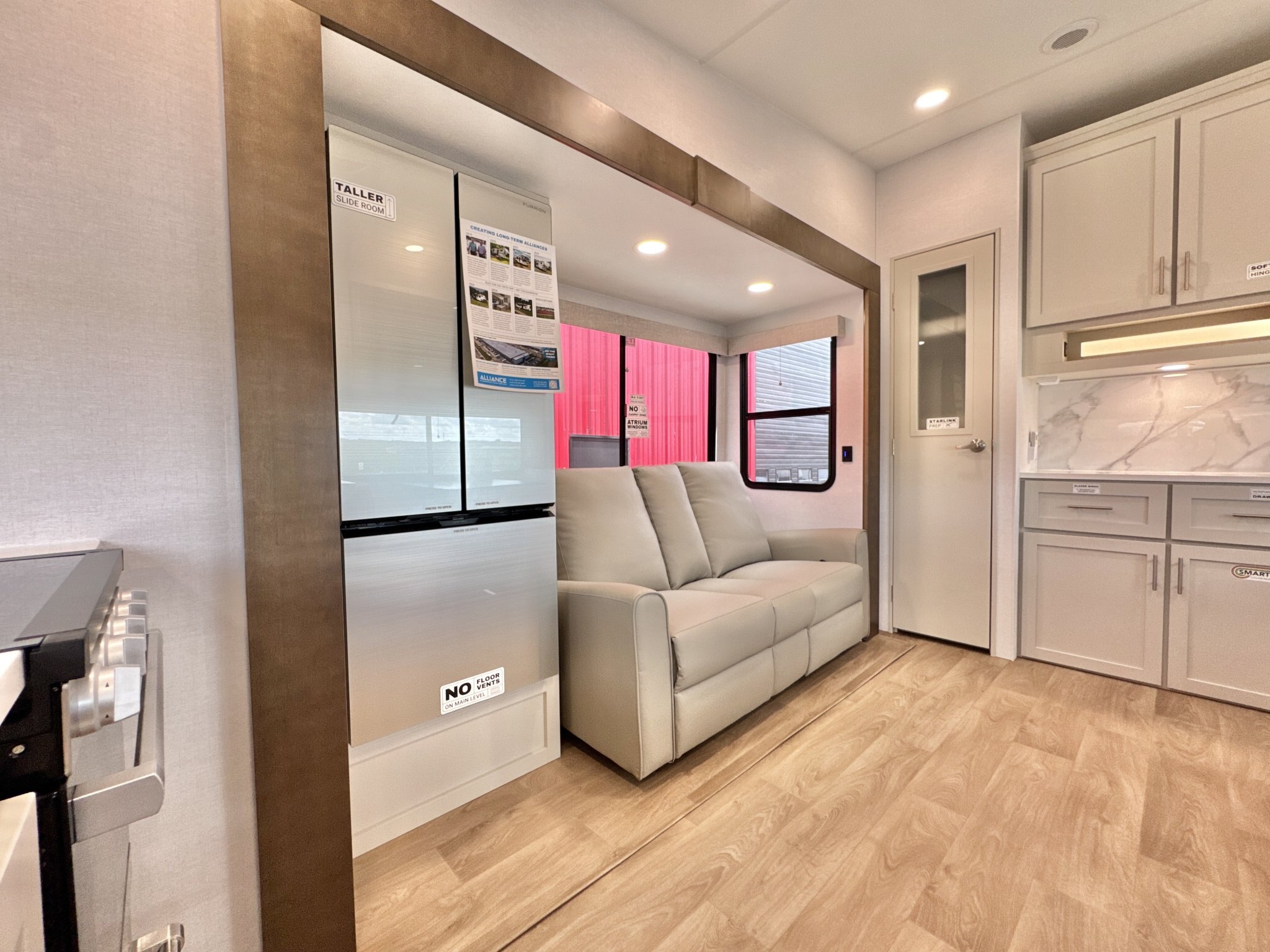2027 Alliance 23ML Avenue Fifth Wheel