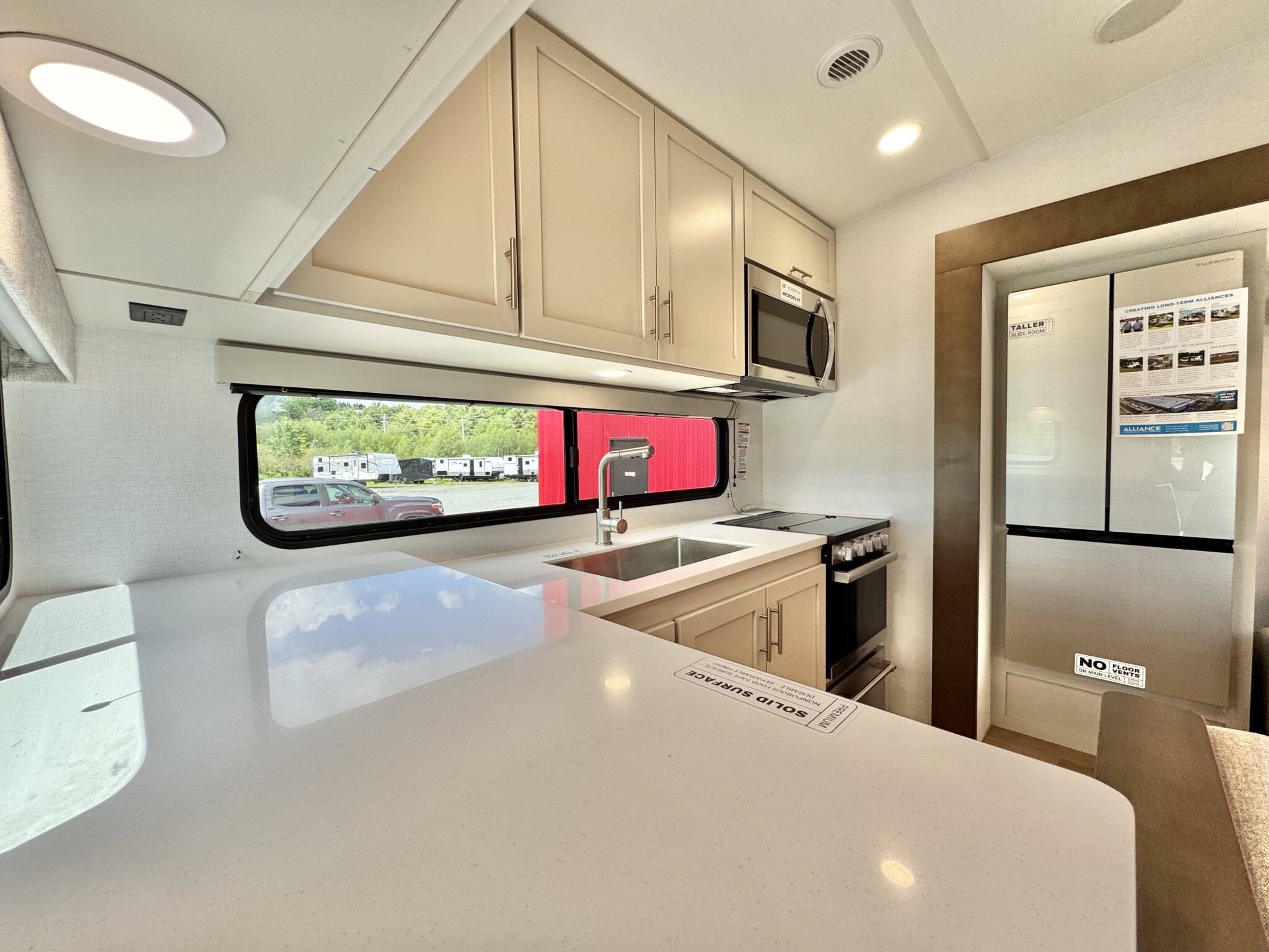 2027 Alliance 23ML Avenue Fifth Wheel
