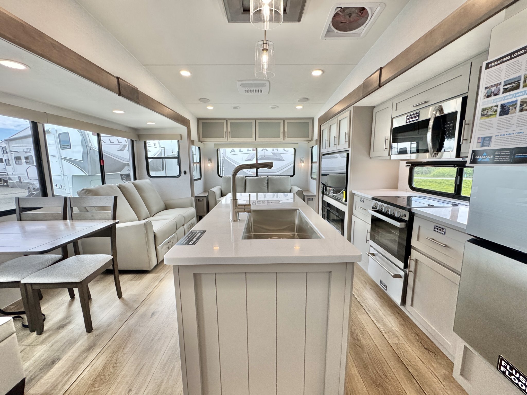 2026 Alliance 29RL Avenue Fifth Wheel