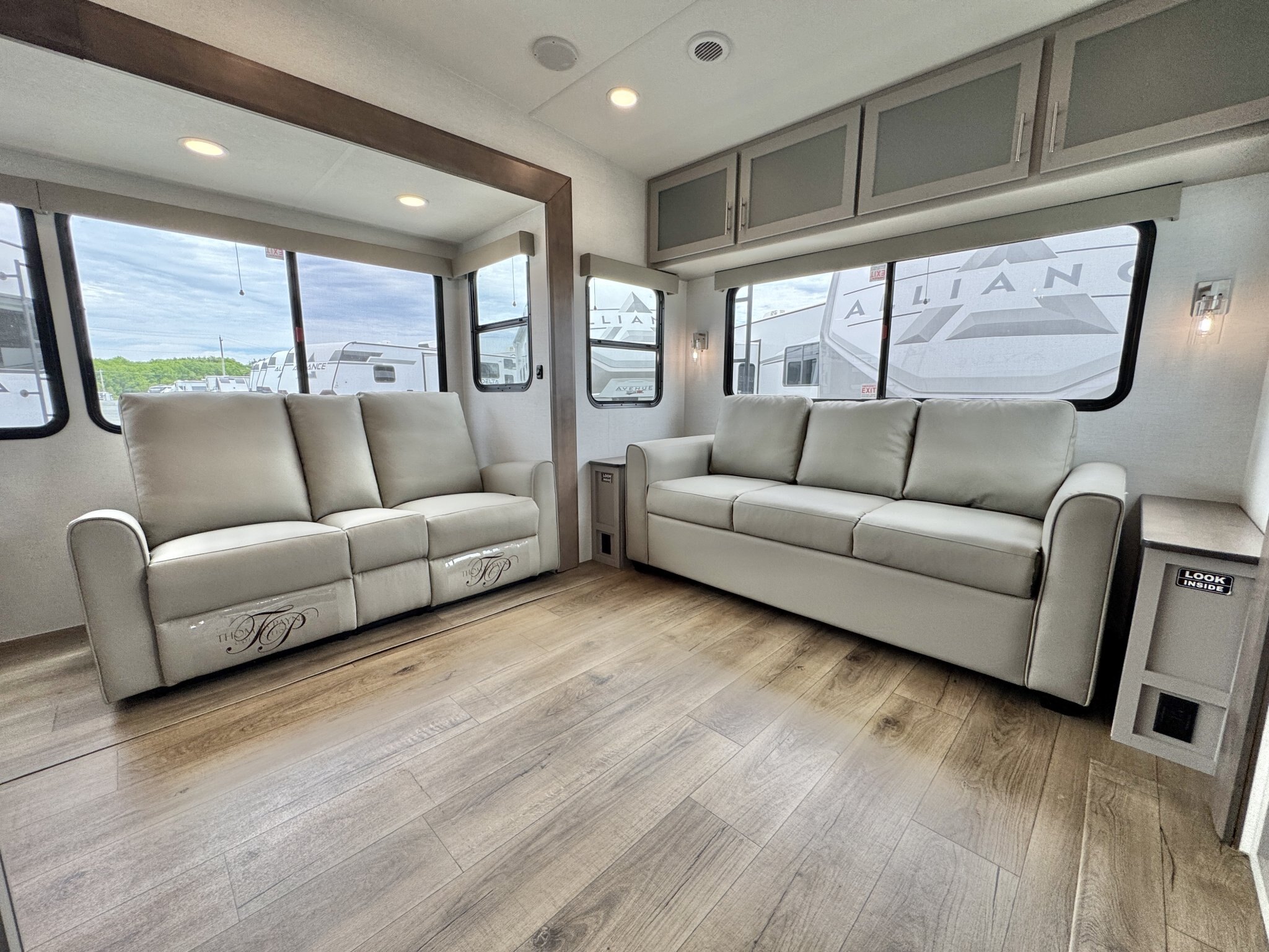 2026 Alliance 29RL Avenue Fifth Wheel