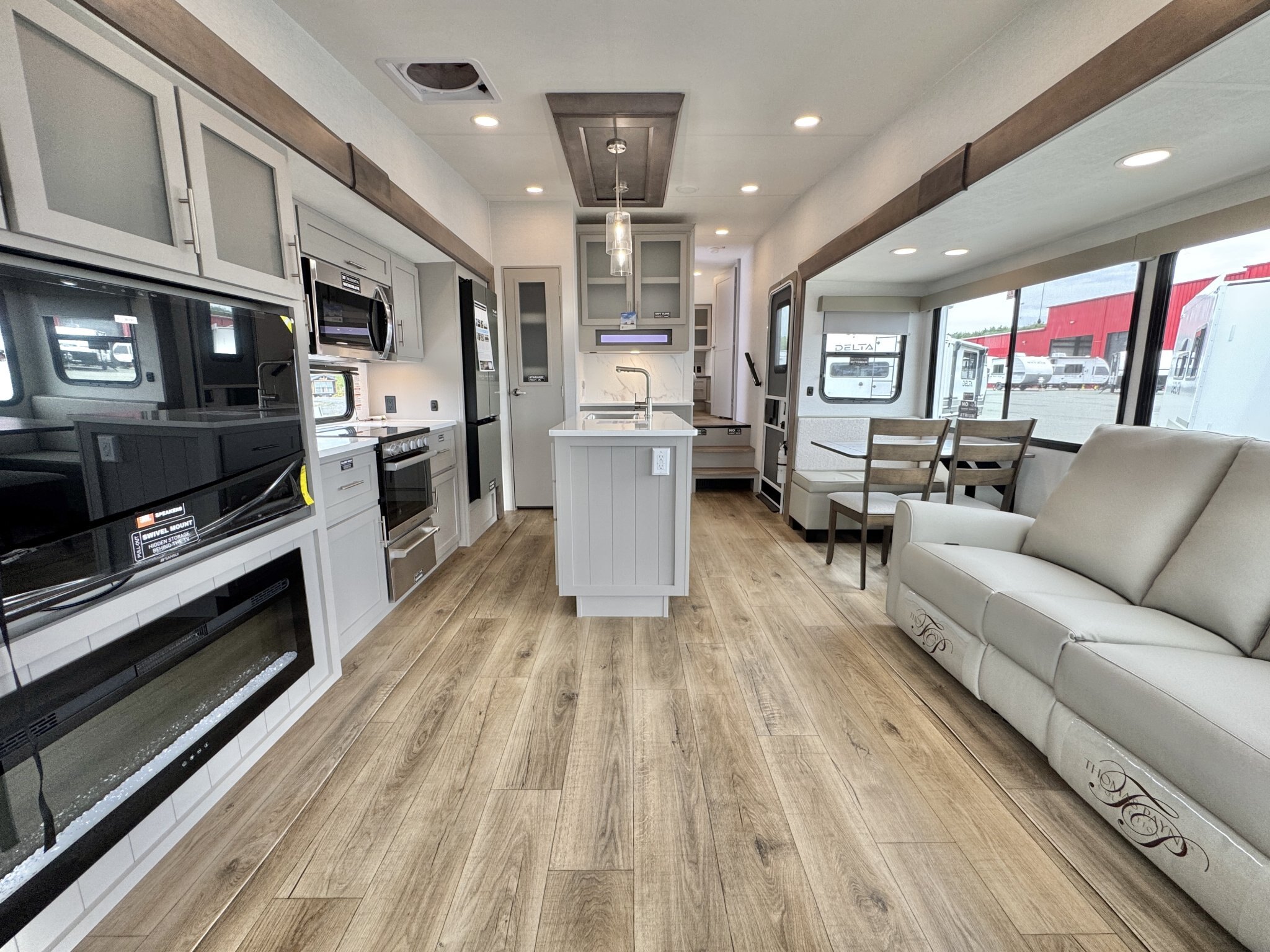 2026 Alliance 29RL Avenue Fifth Wheel