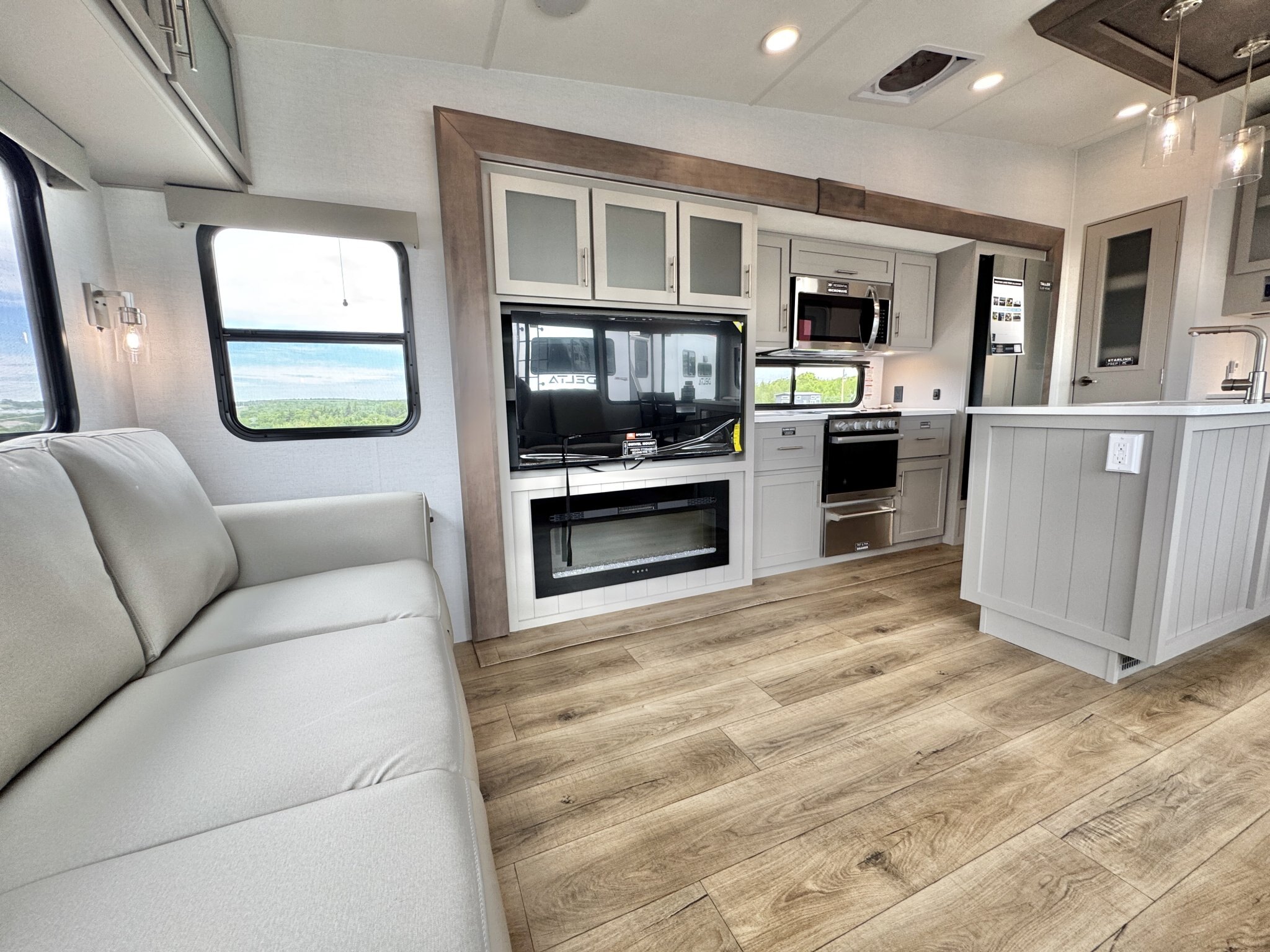 2026 Alliance 29RL Avenue Fifth Wheel