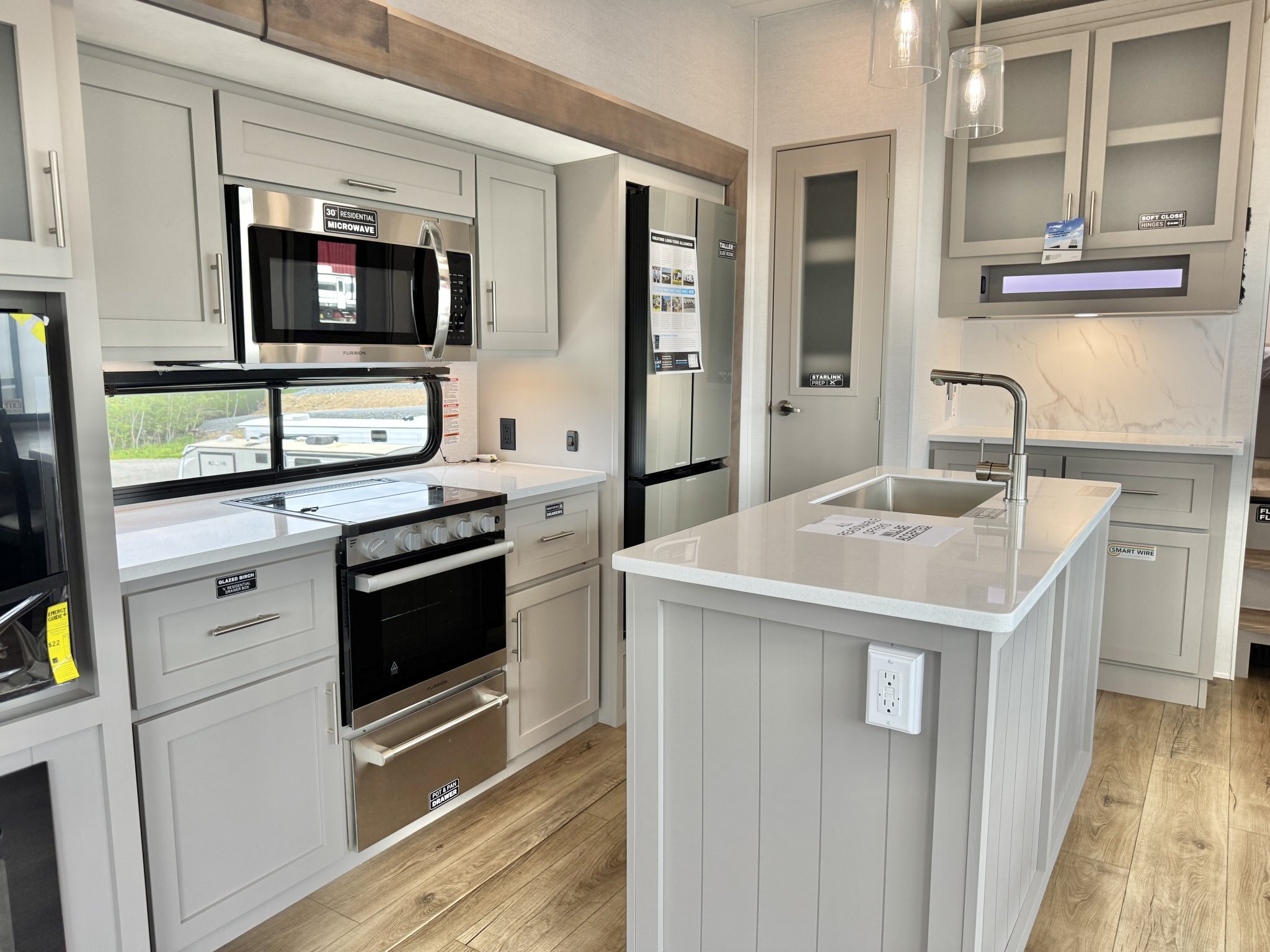 2026 Alliance 29RL Avenue Fifth Wheel