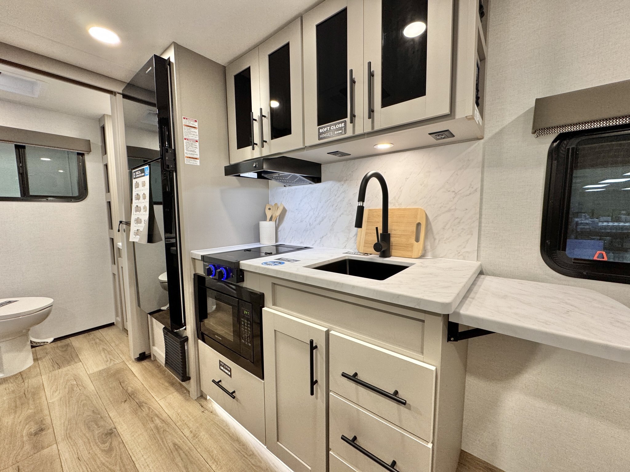 2026 Alliance RB152 Delta Travel Trailer