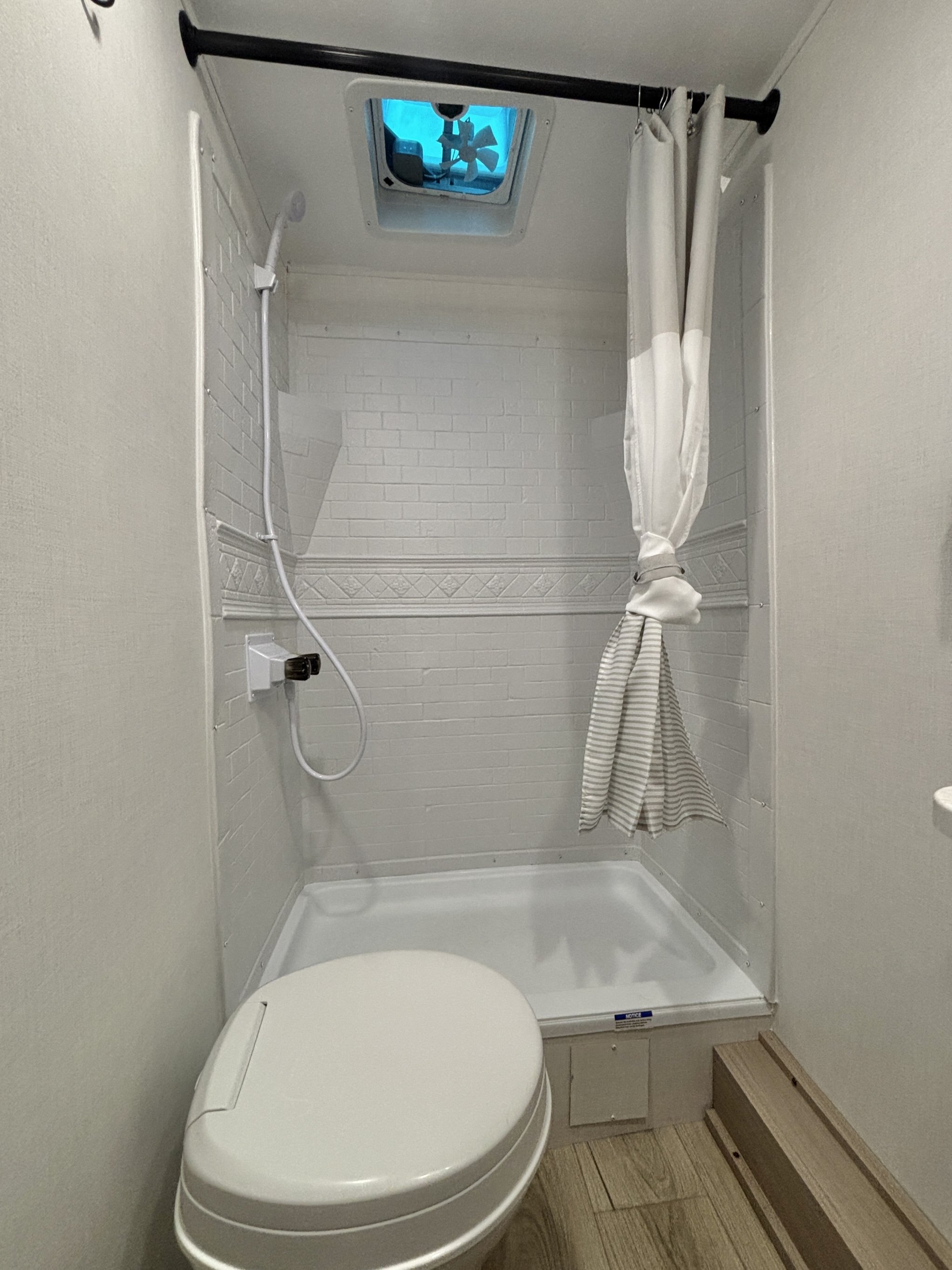 2027 Coachmen Clipper 4K Series 18DBS