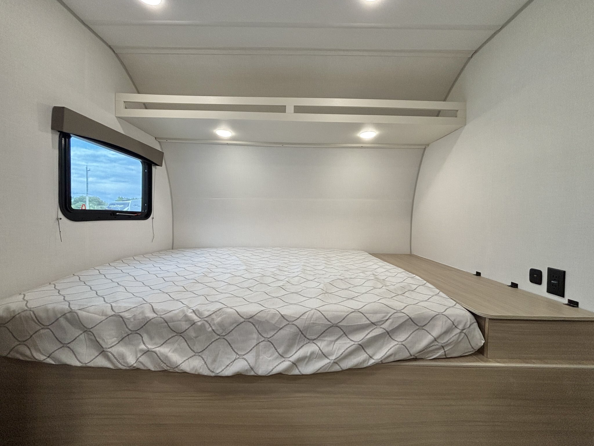 2027 Coachmen Clipper 4K Series 18DBS
