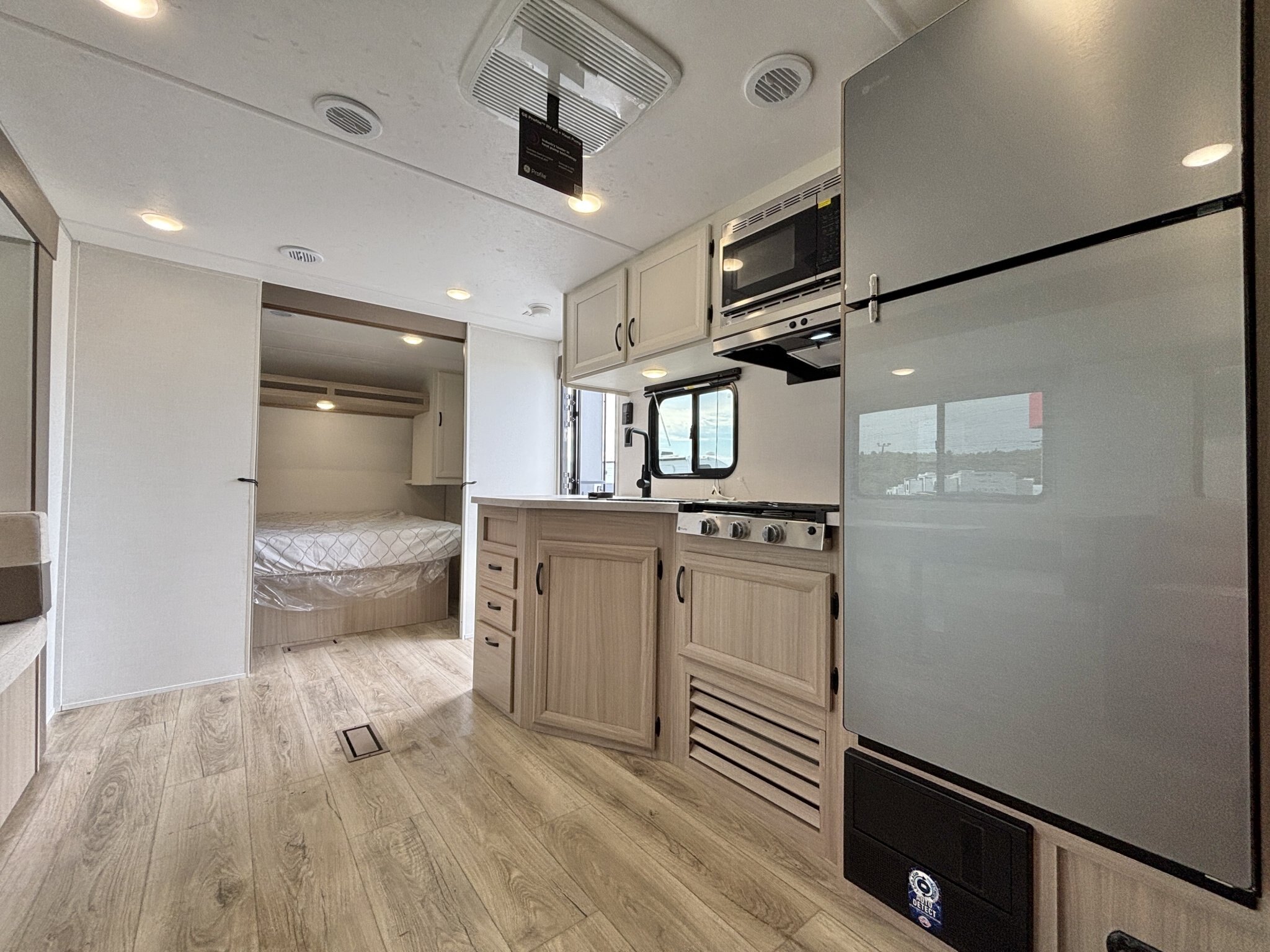 2027 Coachmen Clipper 6K Series 262DBS