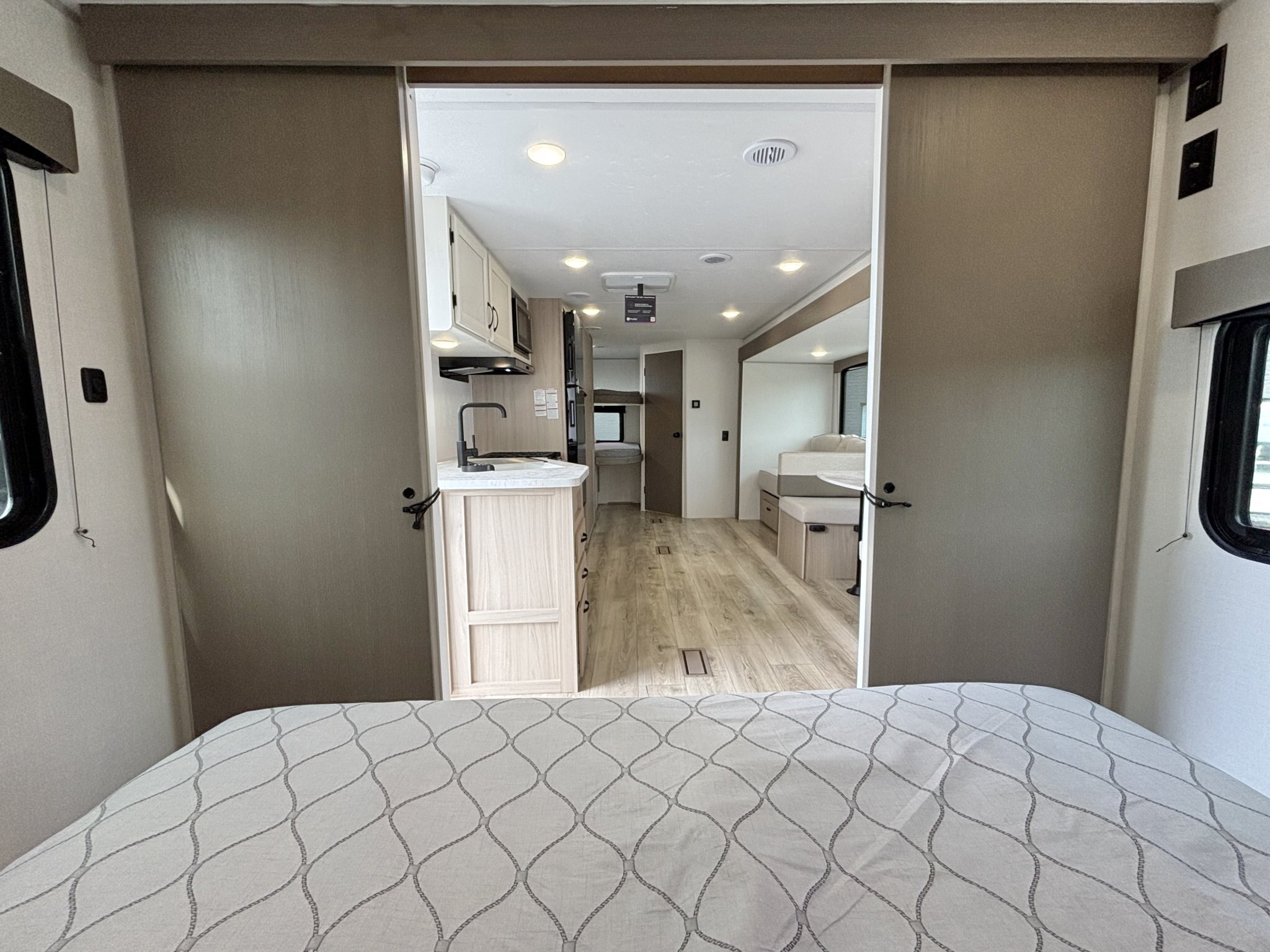 2027 Coachmen Clipper 6K Series 262DBS