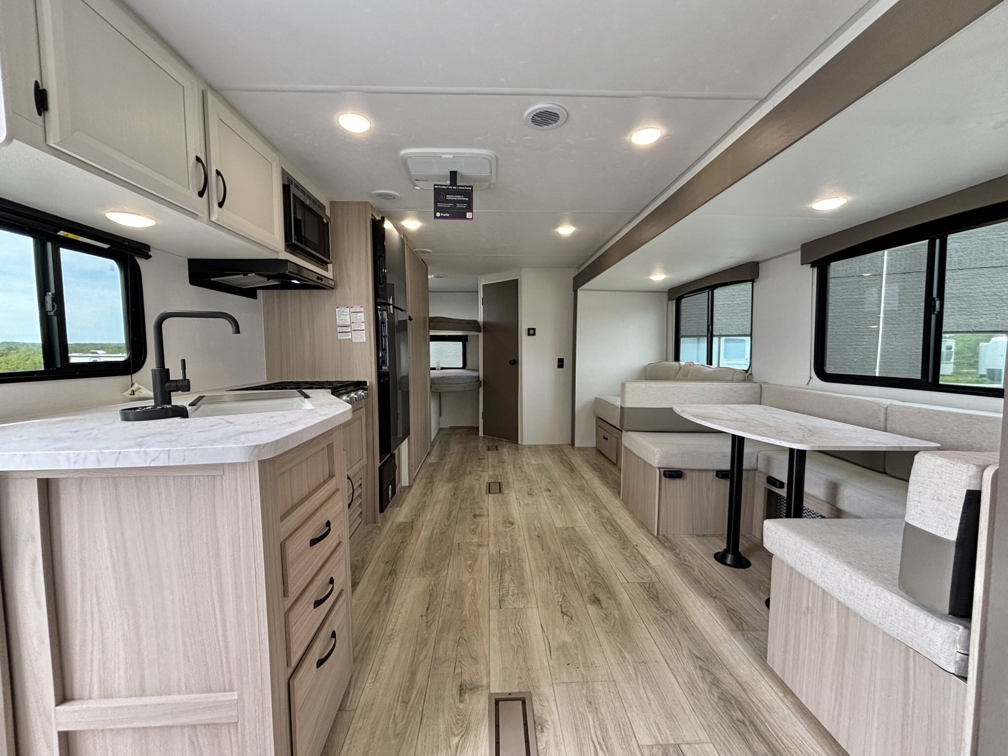 2027 Coachmen Clipper 6K Series 262DBS