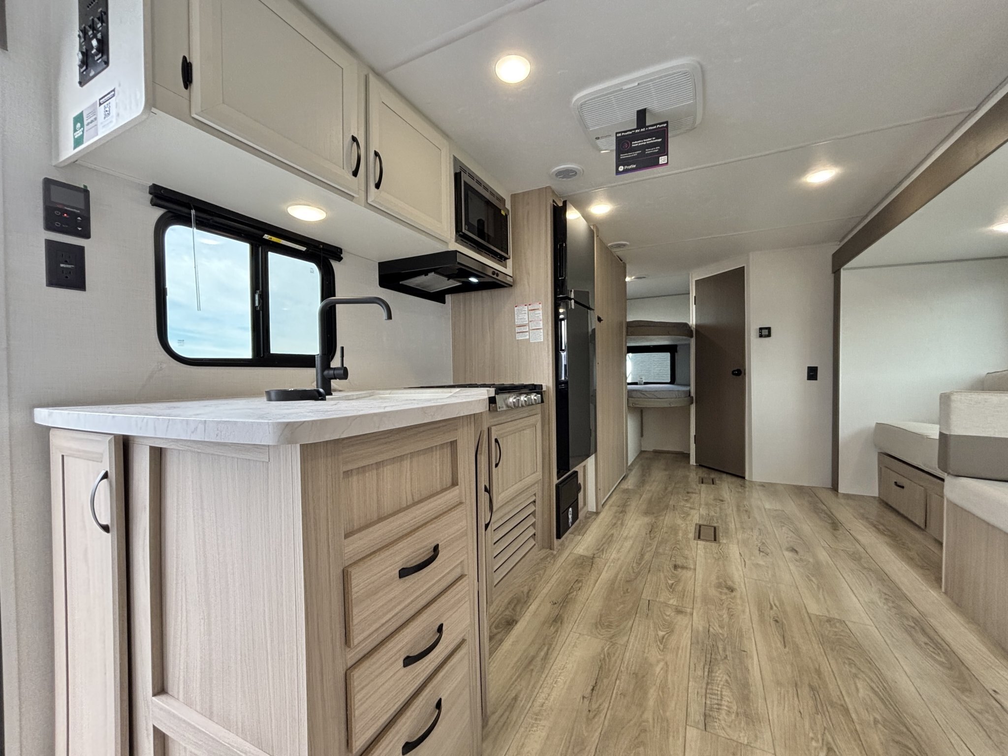 2027 Coachmen Clipper 6K Series 262DBS