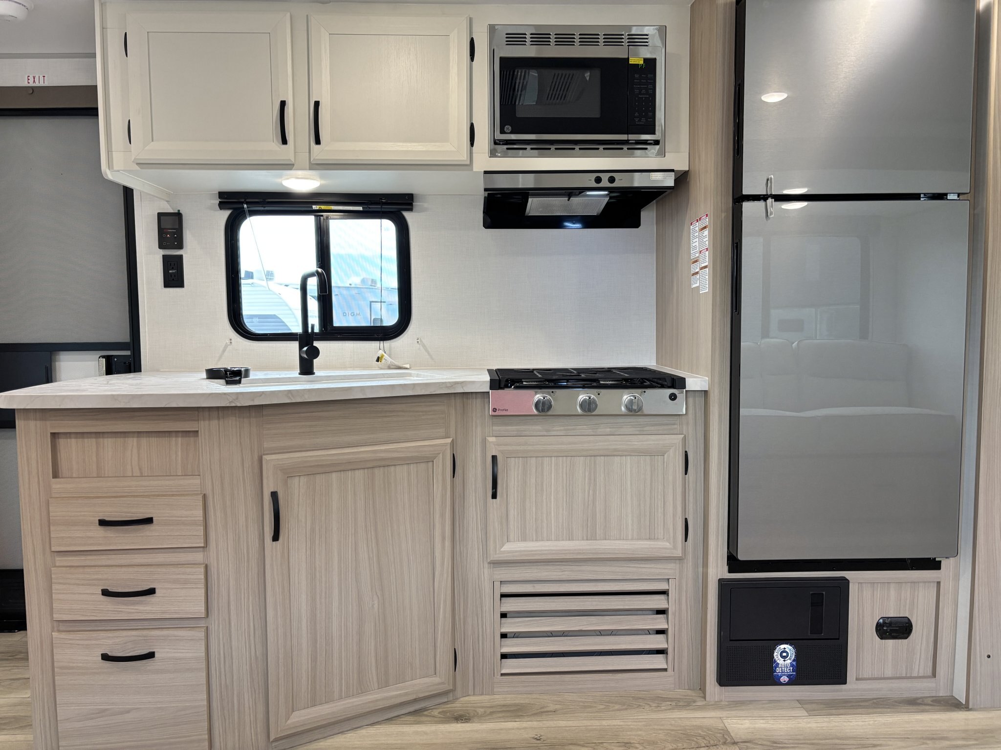 2027 Coachmen Clipper 6K Series 262DBS
