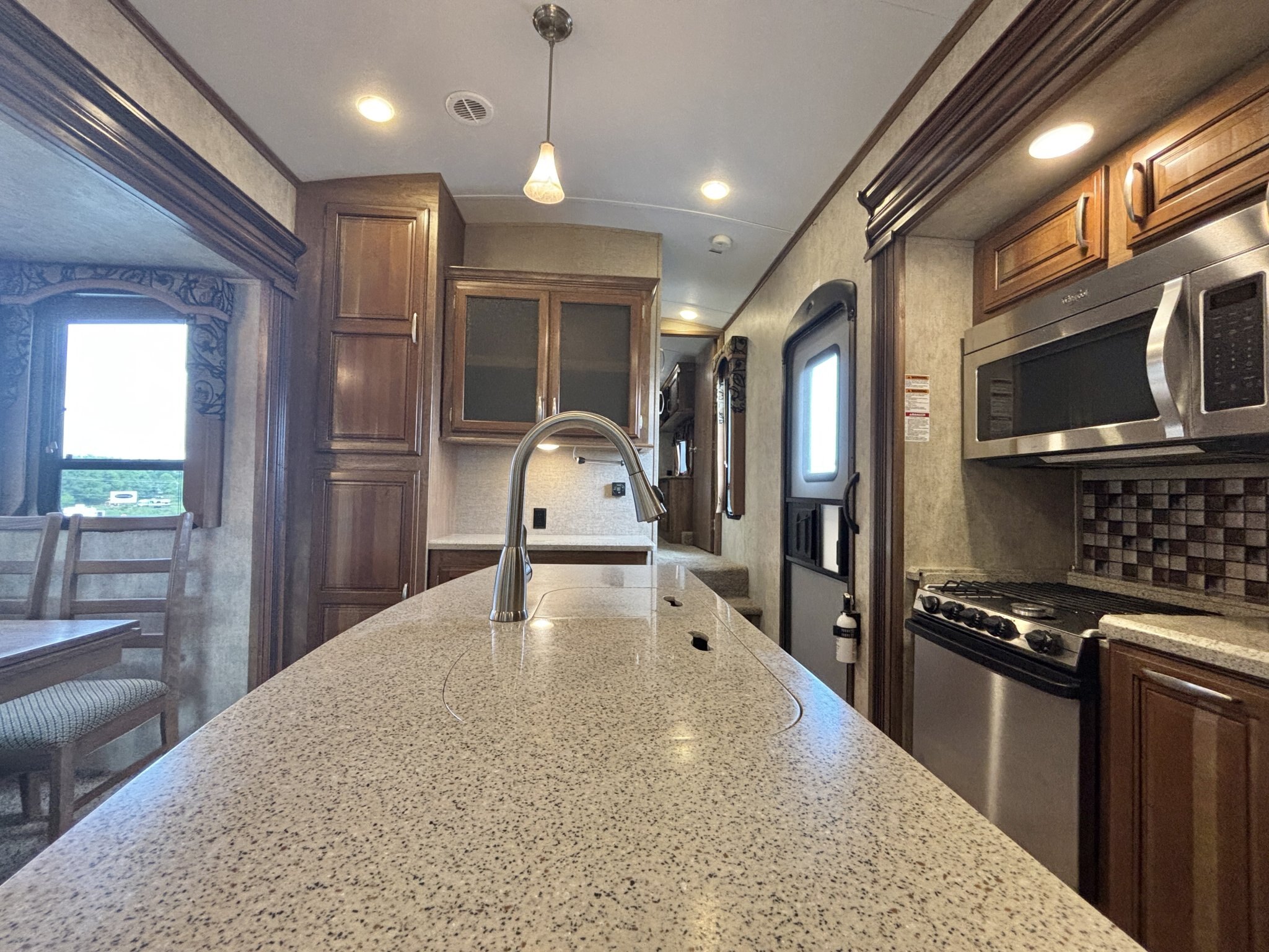 2015 Keystone Montana High Country 305RL