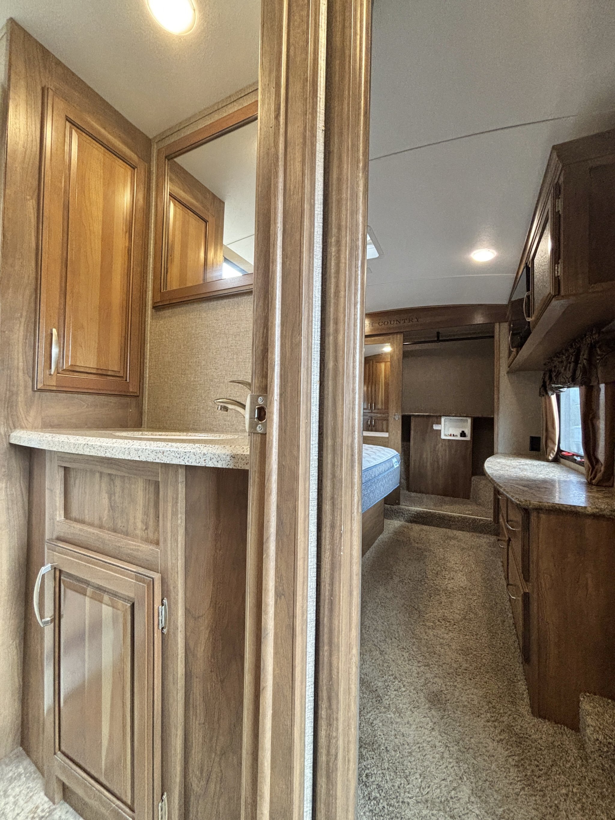 2015 Keystone Montana High Country 305RL