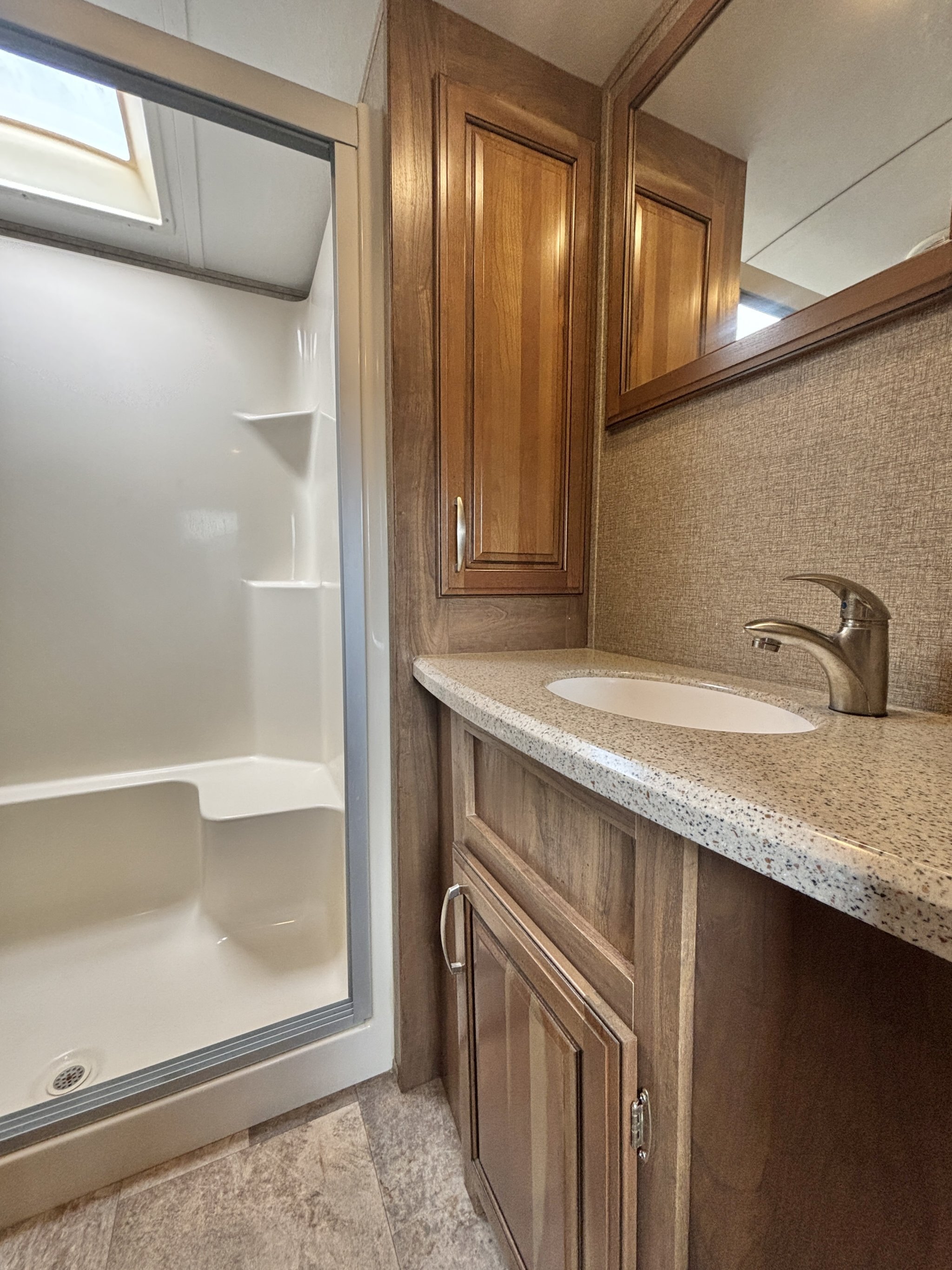2015 Keystone Montana High Country 305RL