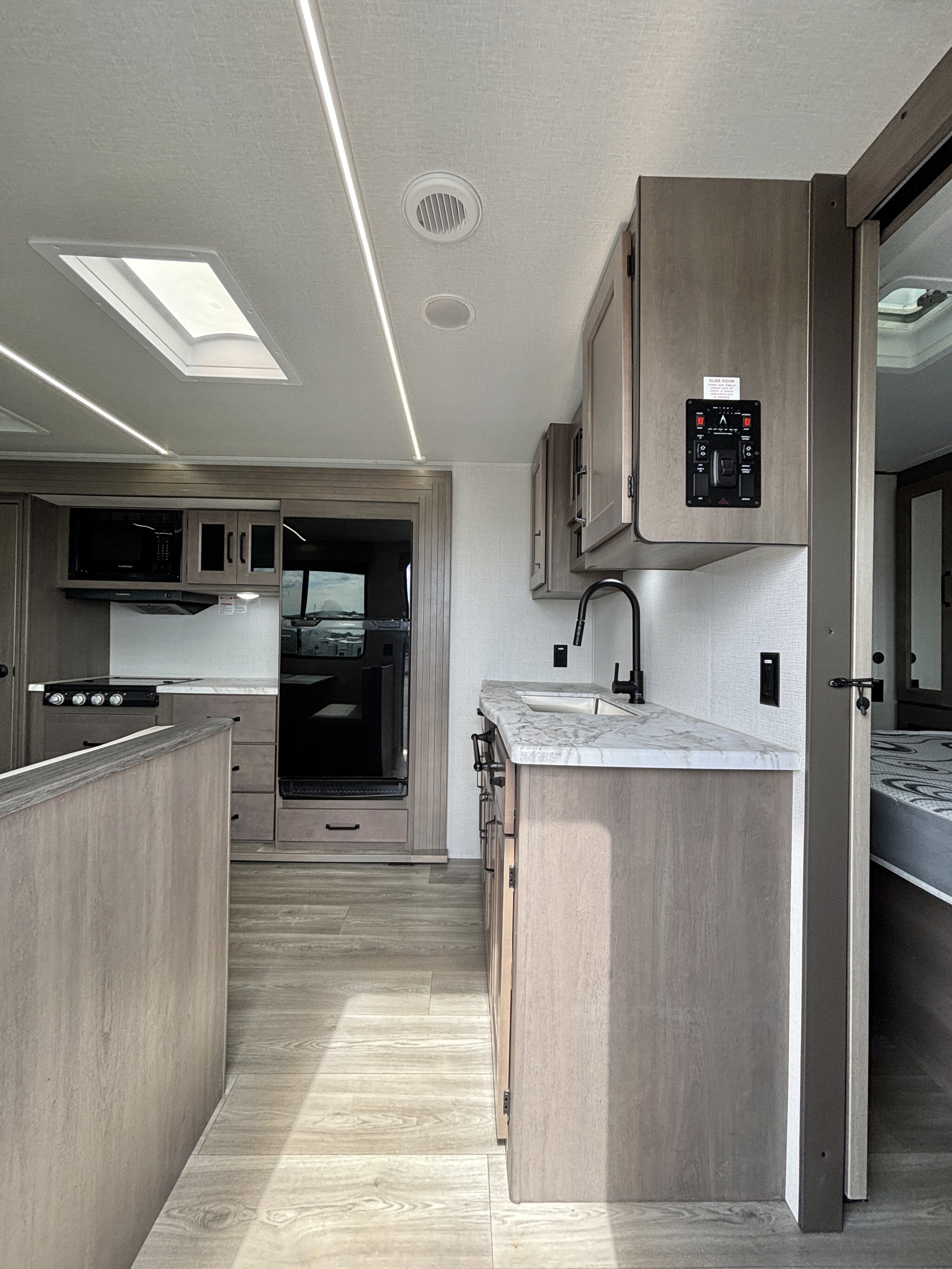 2024 Grand Design Transcend Xplor 260RB