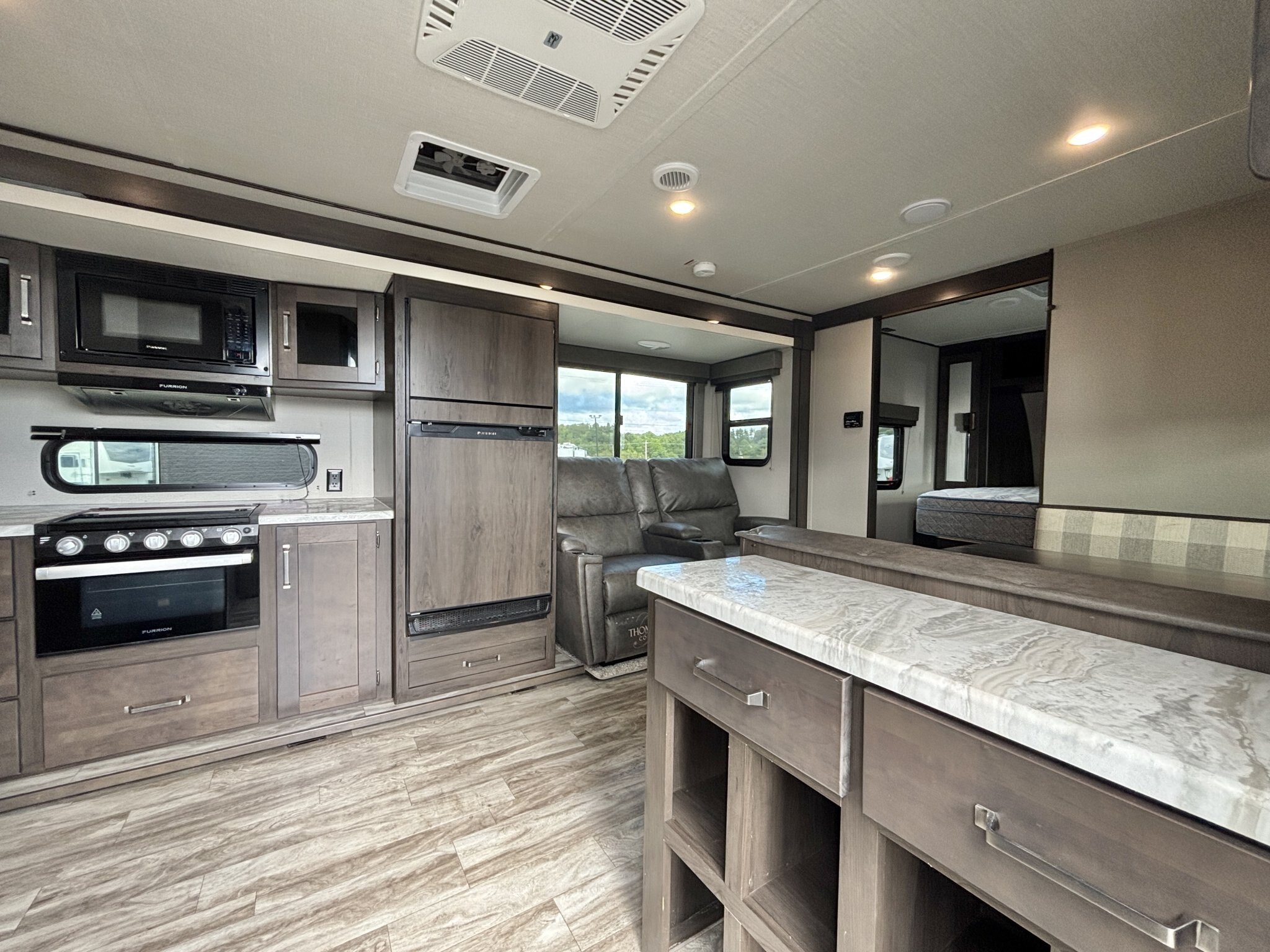 2021 Grand Design Transcend Xplor 240ML