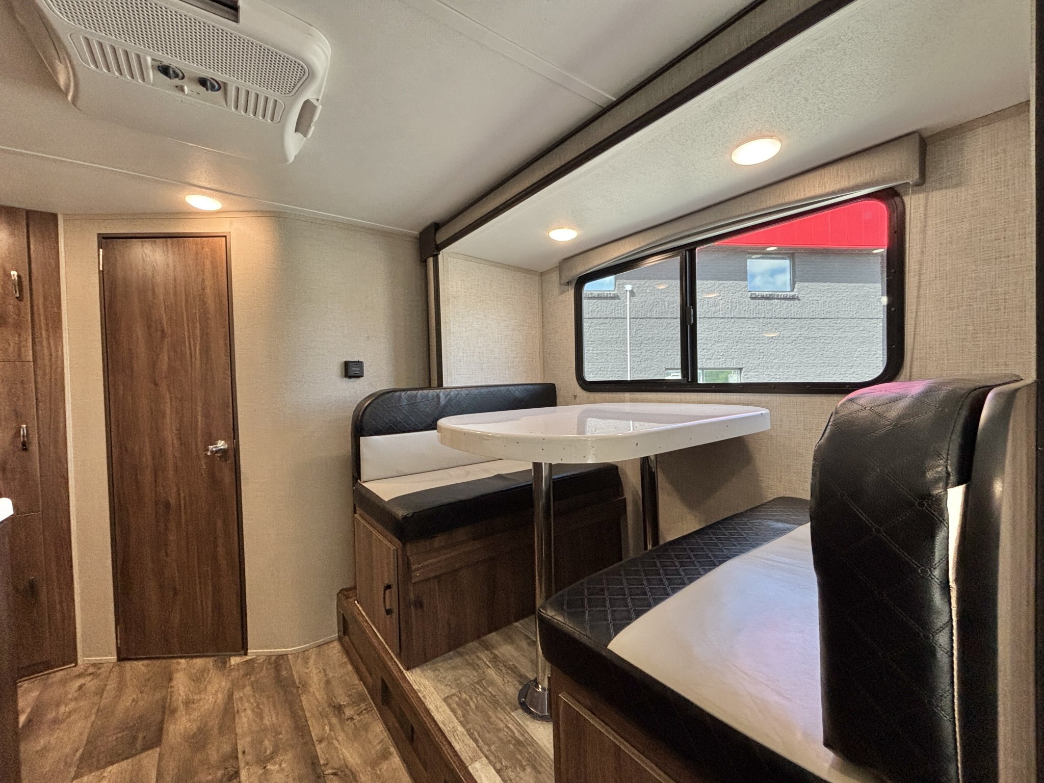 2019 Travel Lite Aura 23RB