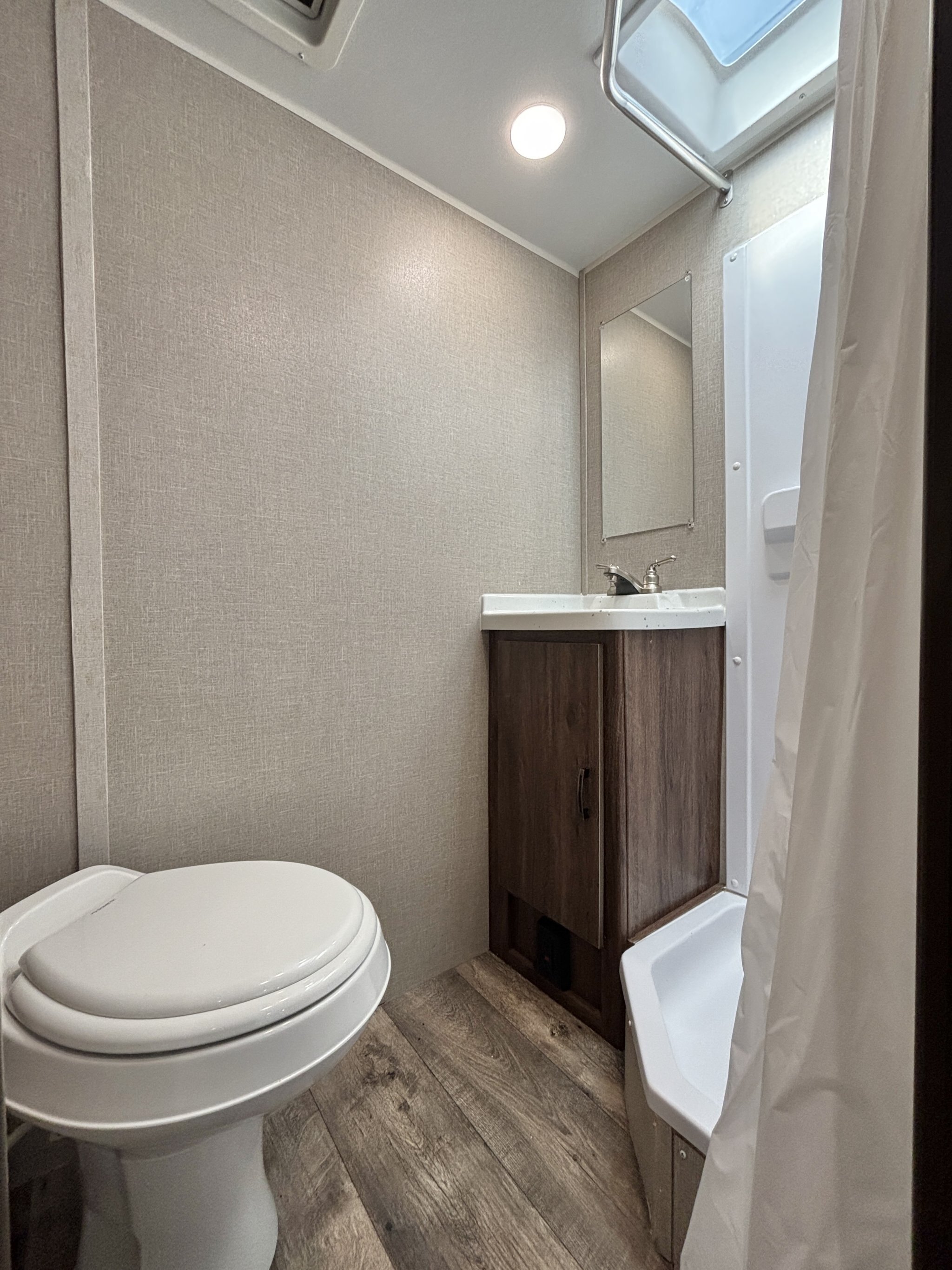 2019 Travel Lite Aura 23RB