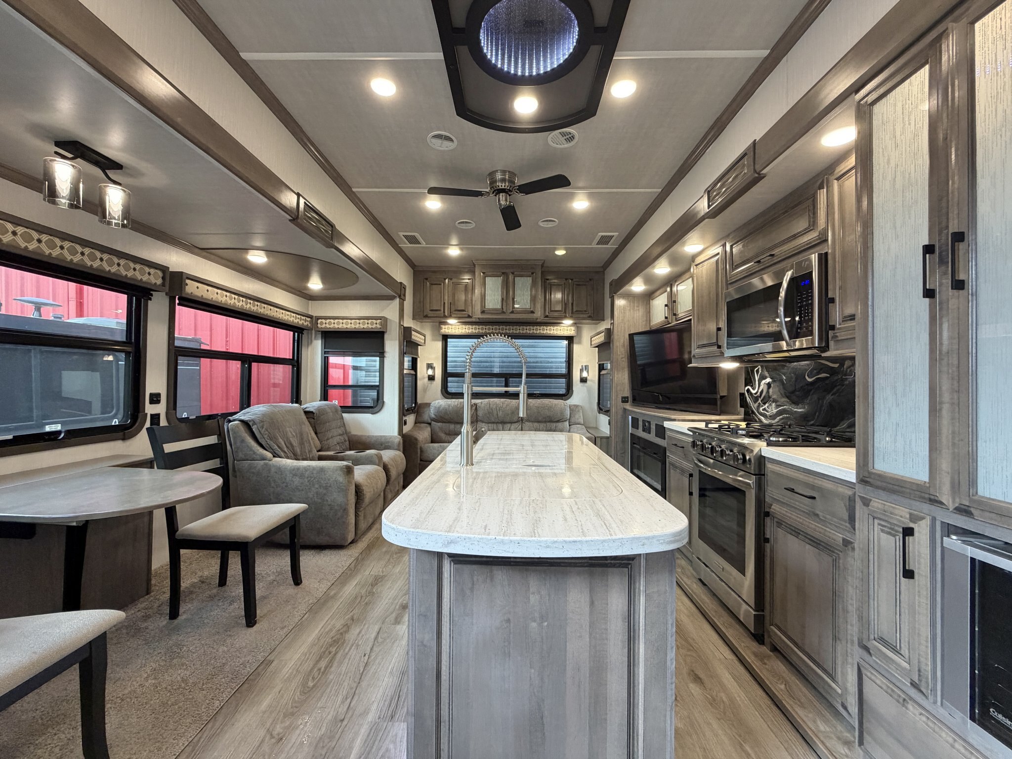 2020 Forest River Cedar Creek Champagne Edition 38EL