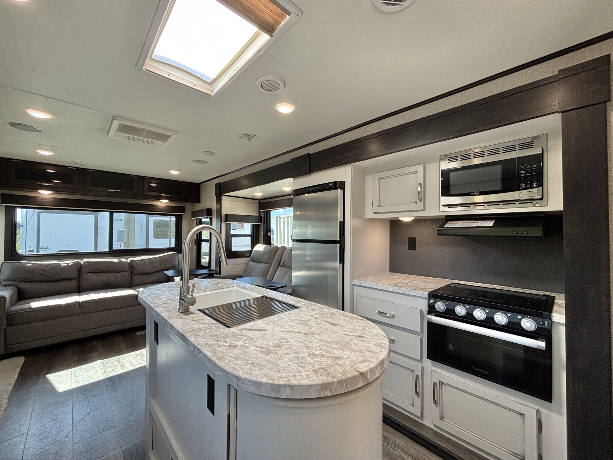 2021 Jayco Jay Flight 34RLOK