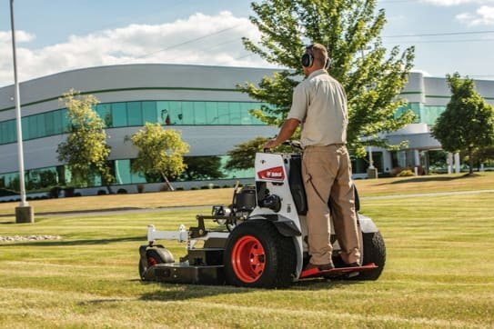 Bobcat Stand On Mowers WB0736ST