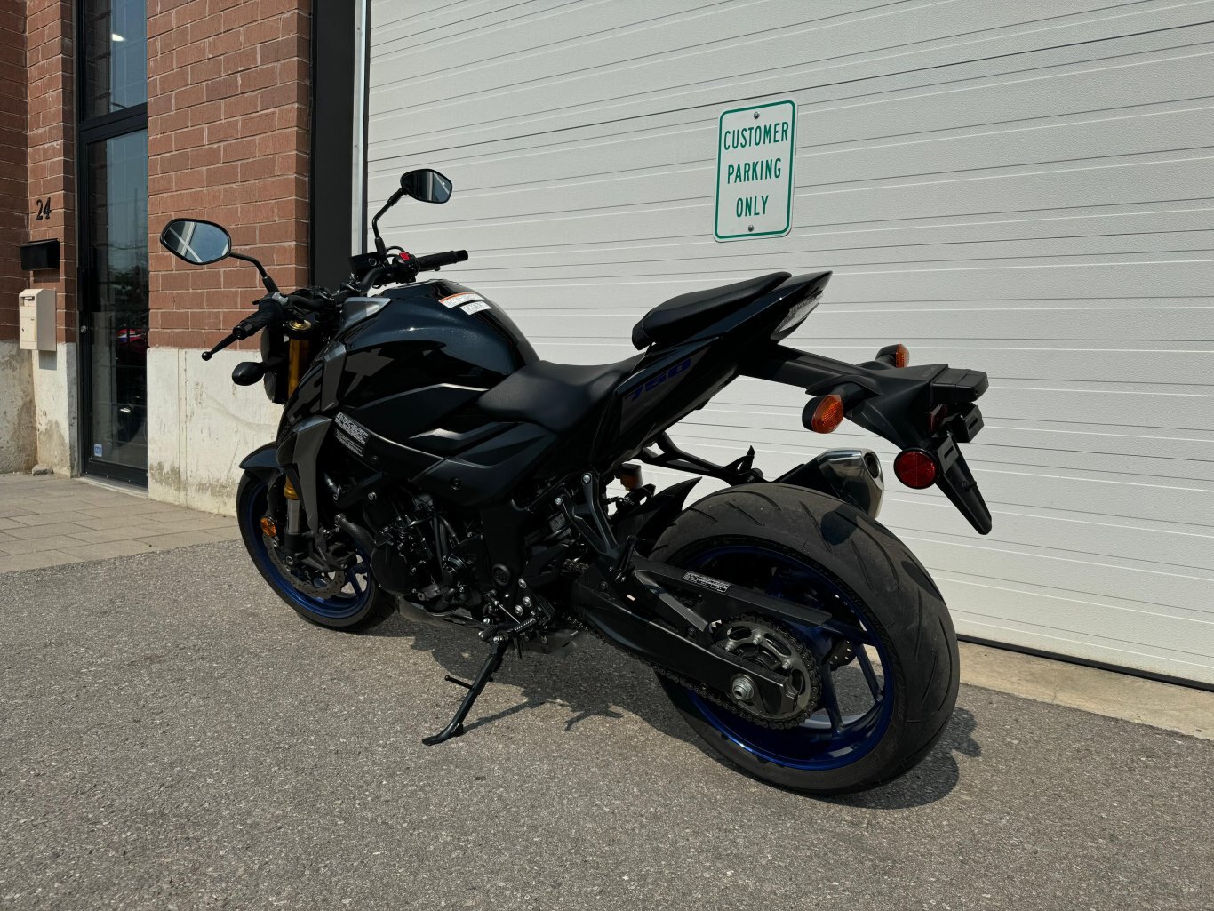 2023 Suzuki GSX S750A Metallic Mat Black No.2