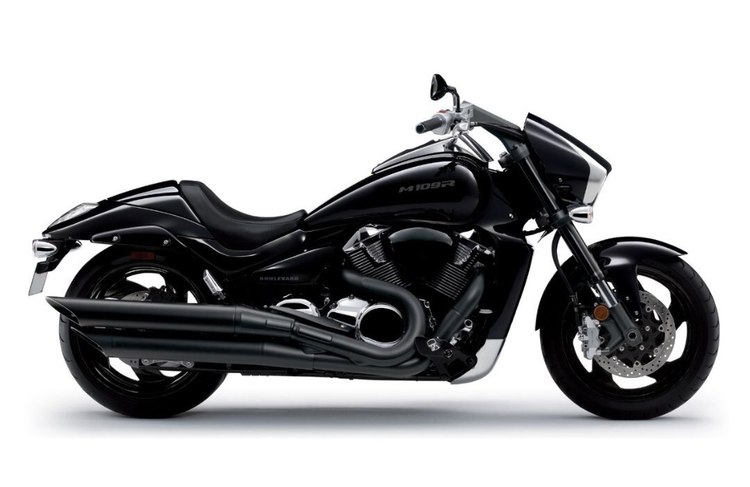 2025 Suzuki Boulevard M109R Glass Sparkle Black