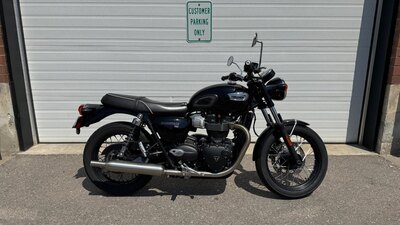 2022 Triumph BONNEVILLE T100 JET BLACK