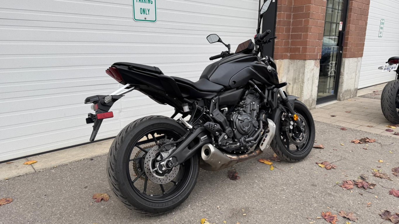 2023 Yamaha MT 07 Team Matte Raven Black