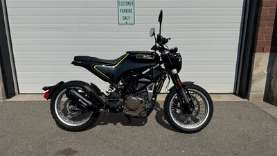 Husqvarna Svartpilen 401