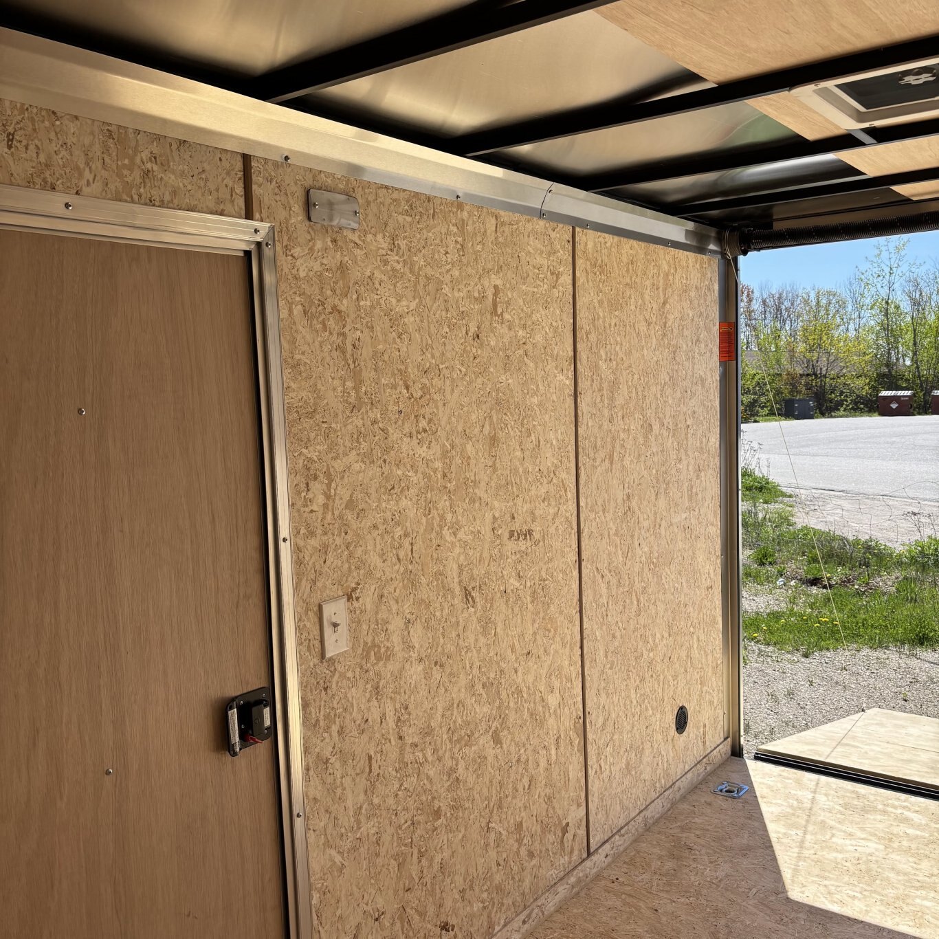 2025 Pace American Outback DLX 7 x 12 Ramp + 12 Door BLACK