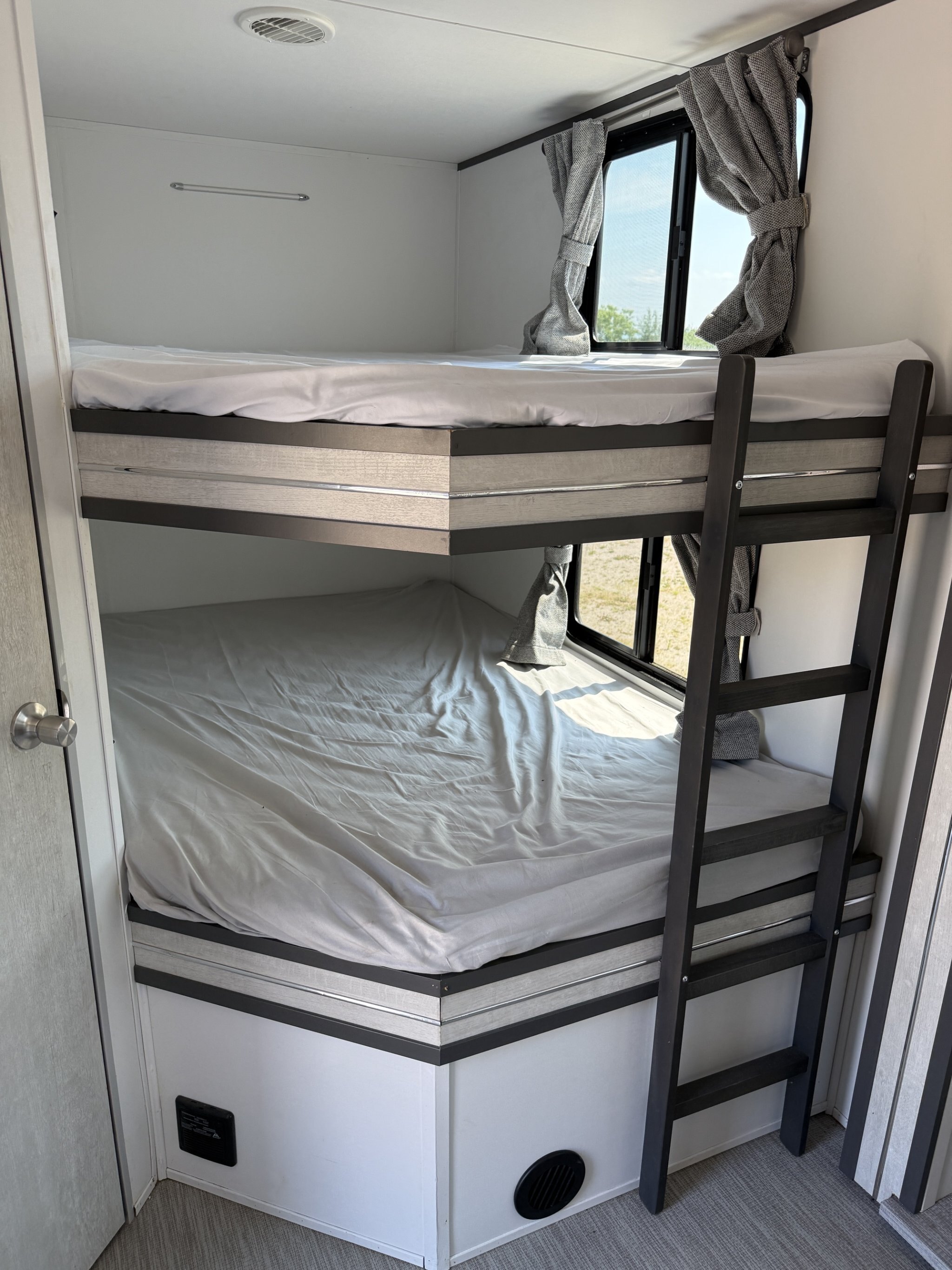2020 EVOK MODEL B
