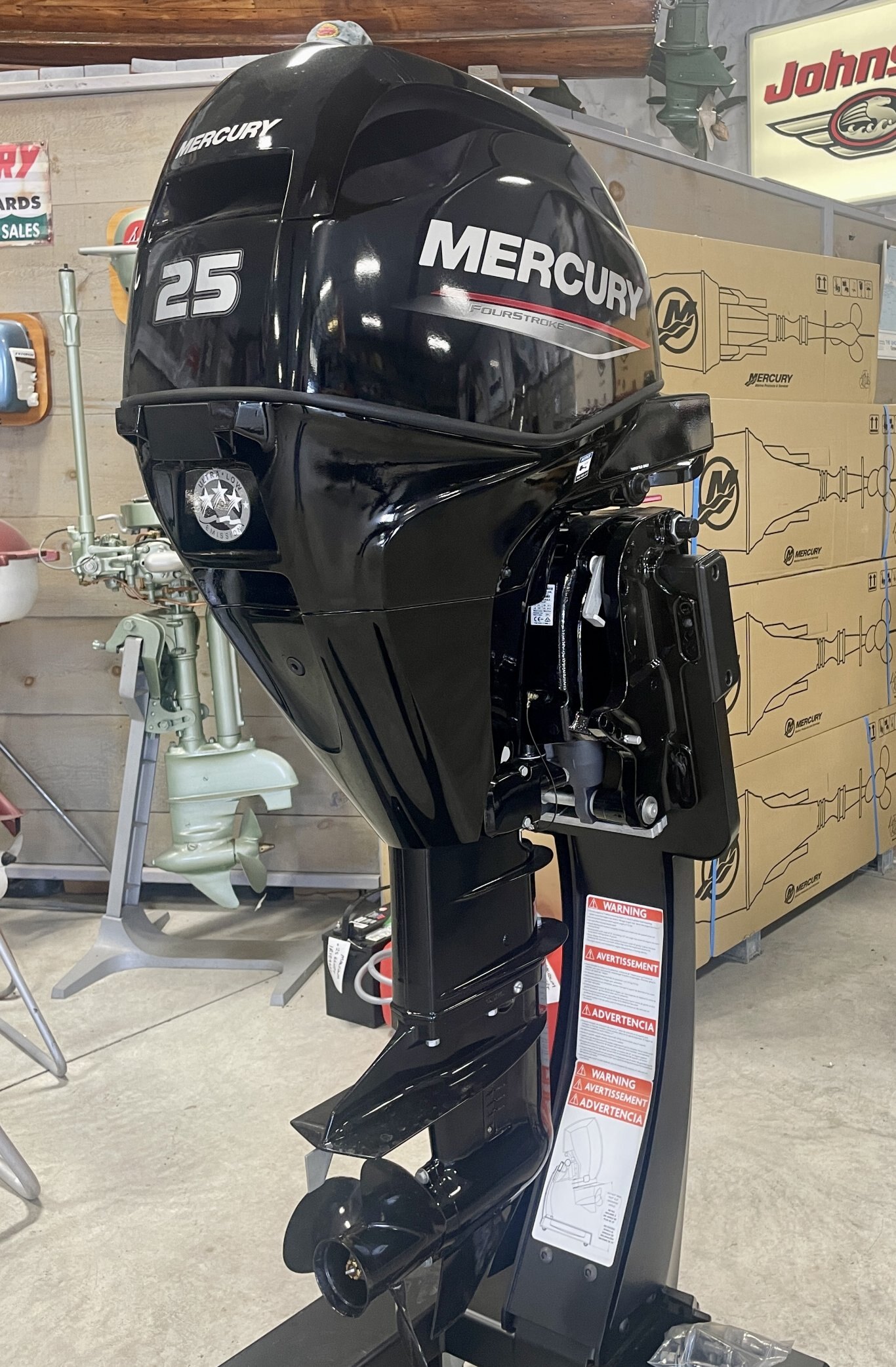 2022 Mercury 25 ELHPT Four Stroke - On Consignment