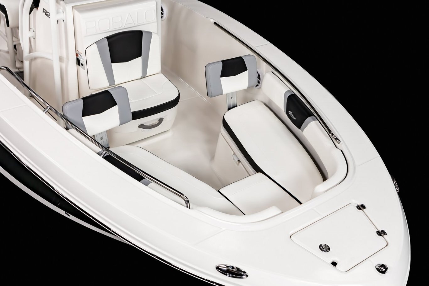 2024 Robalo R200