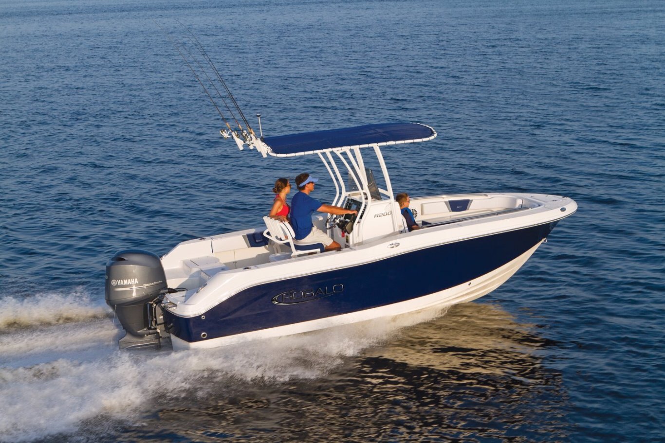 2024 Robalo R200