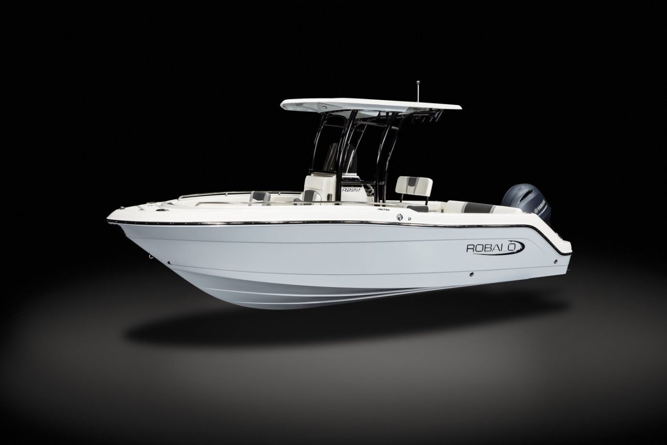 2024 Robalo R222