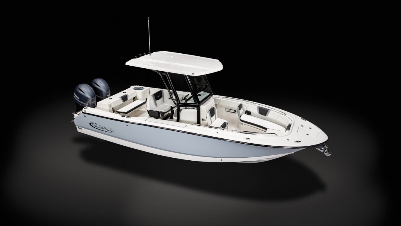 2024 Robalo R250