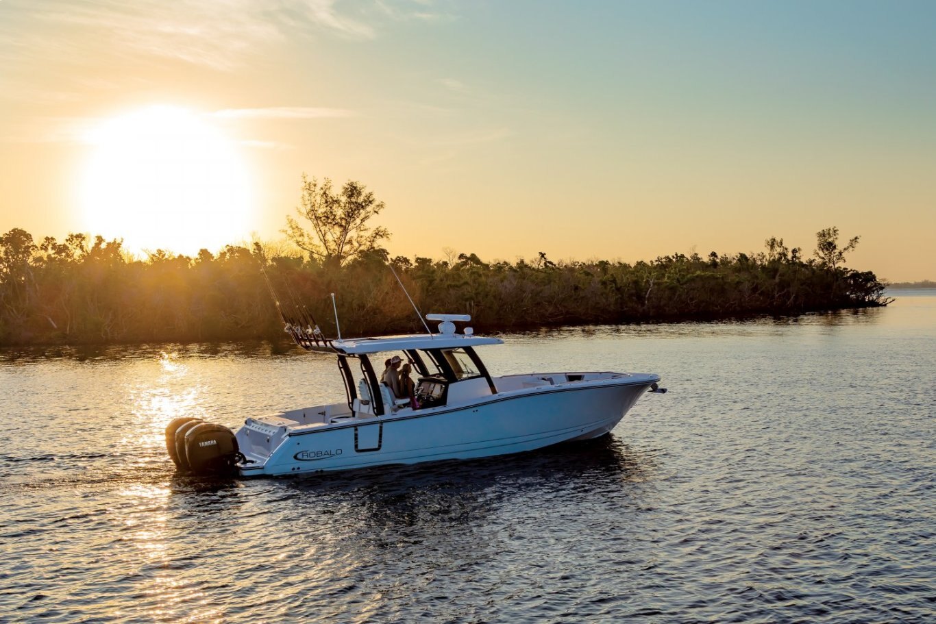 2024 Robalo R360